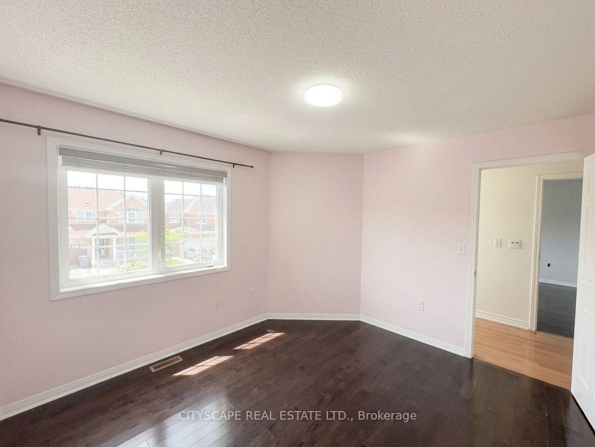 Photo 50 of 19 Selhurst Drive, Brampton, Vales of Castlemore — HOMEH