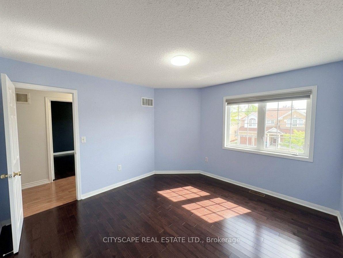 Photo 53 of 19 Selhurst Drive, Brampton, Vales of Castlemore — HOMEH