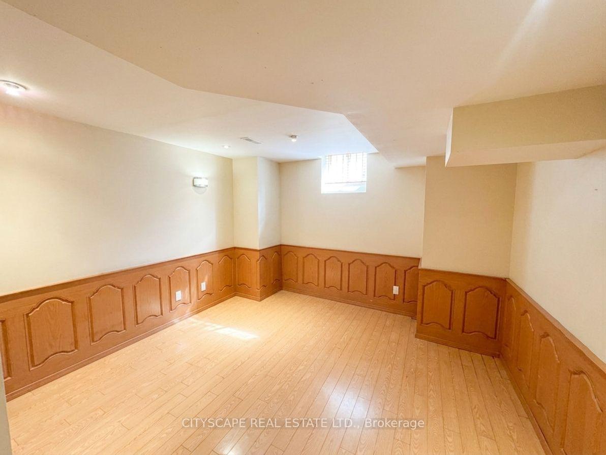 Photo 65 of 19 Selhurst Drive, Brampton, Vales of Castlemore — HOMEH