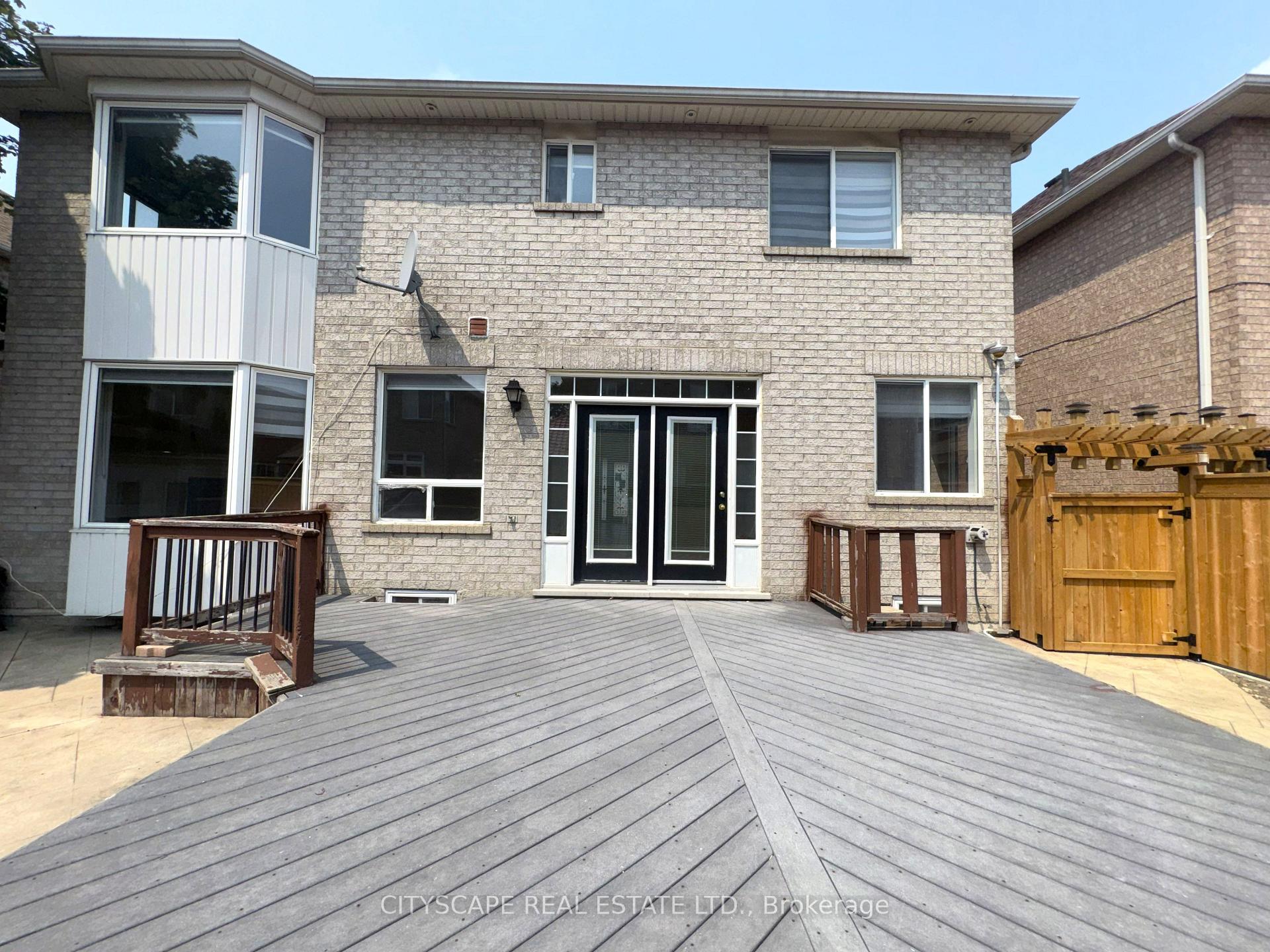 Photo 72 of 19 Selhurst Drive, Brampton, Vales of Castlemore — HOMEH