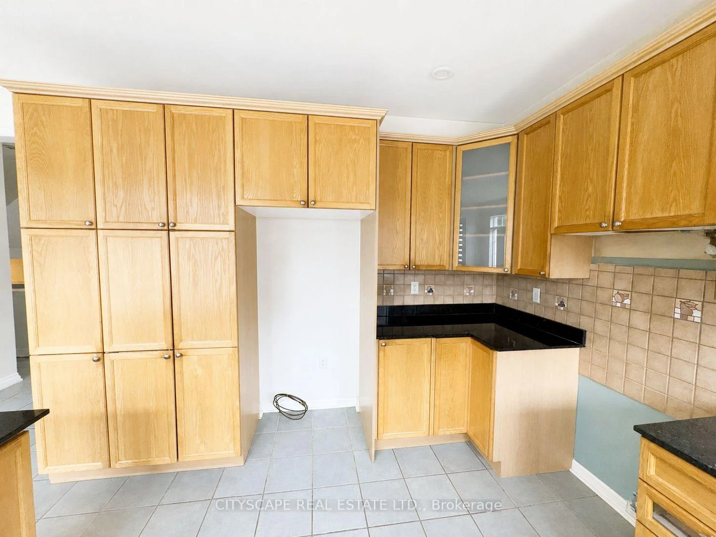 Photo 19 of 19 Selhurst Drive, Brampton, Vales of Castlemore — HOMEH