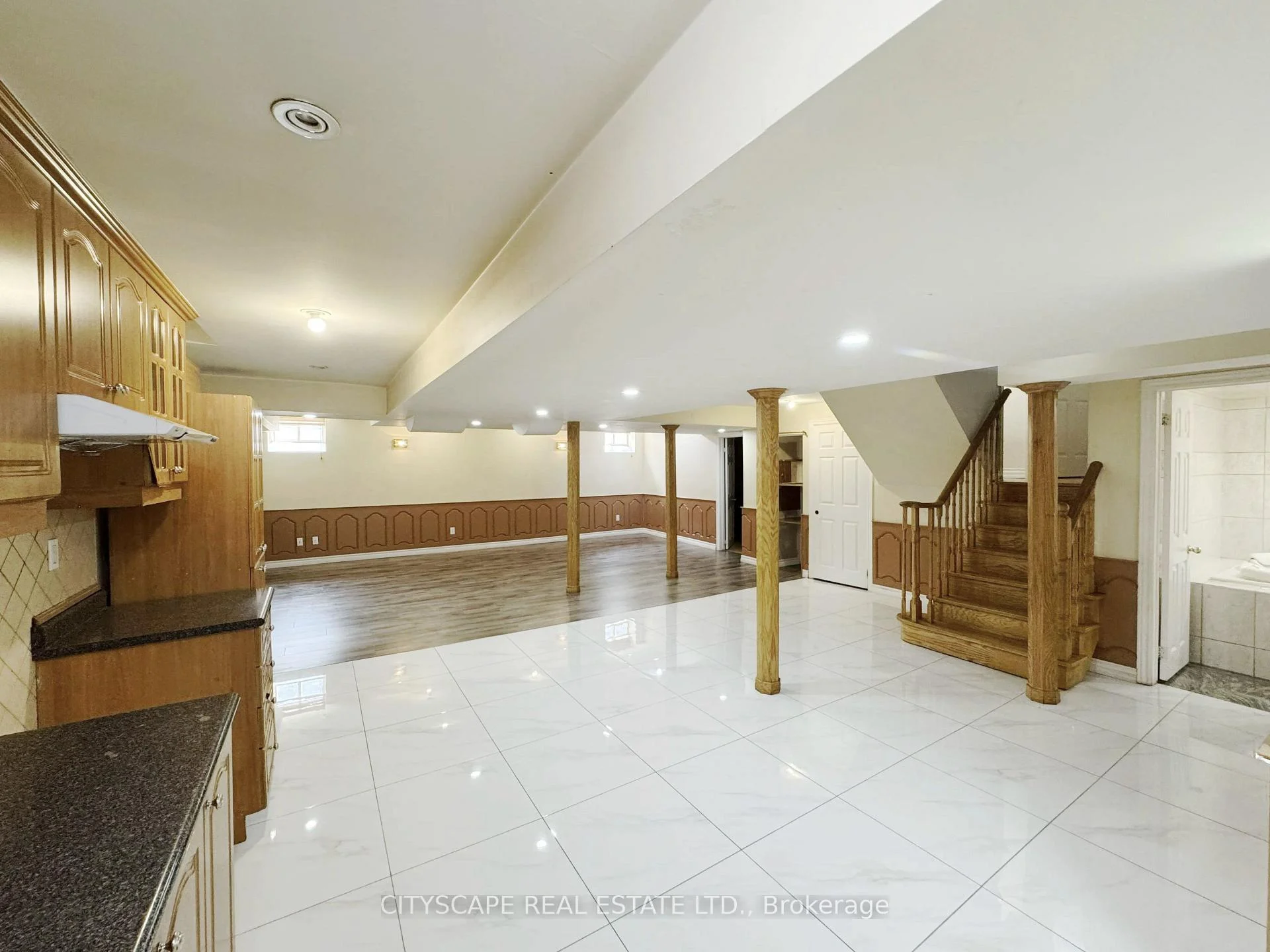 Photo 47 of 19 Selhurst Drive, Brampton, Vales of Castlemore — HOMEH