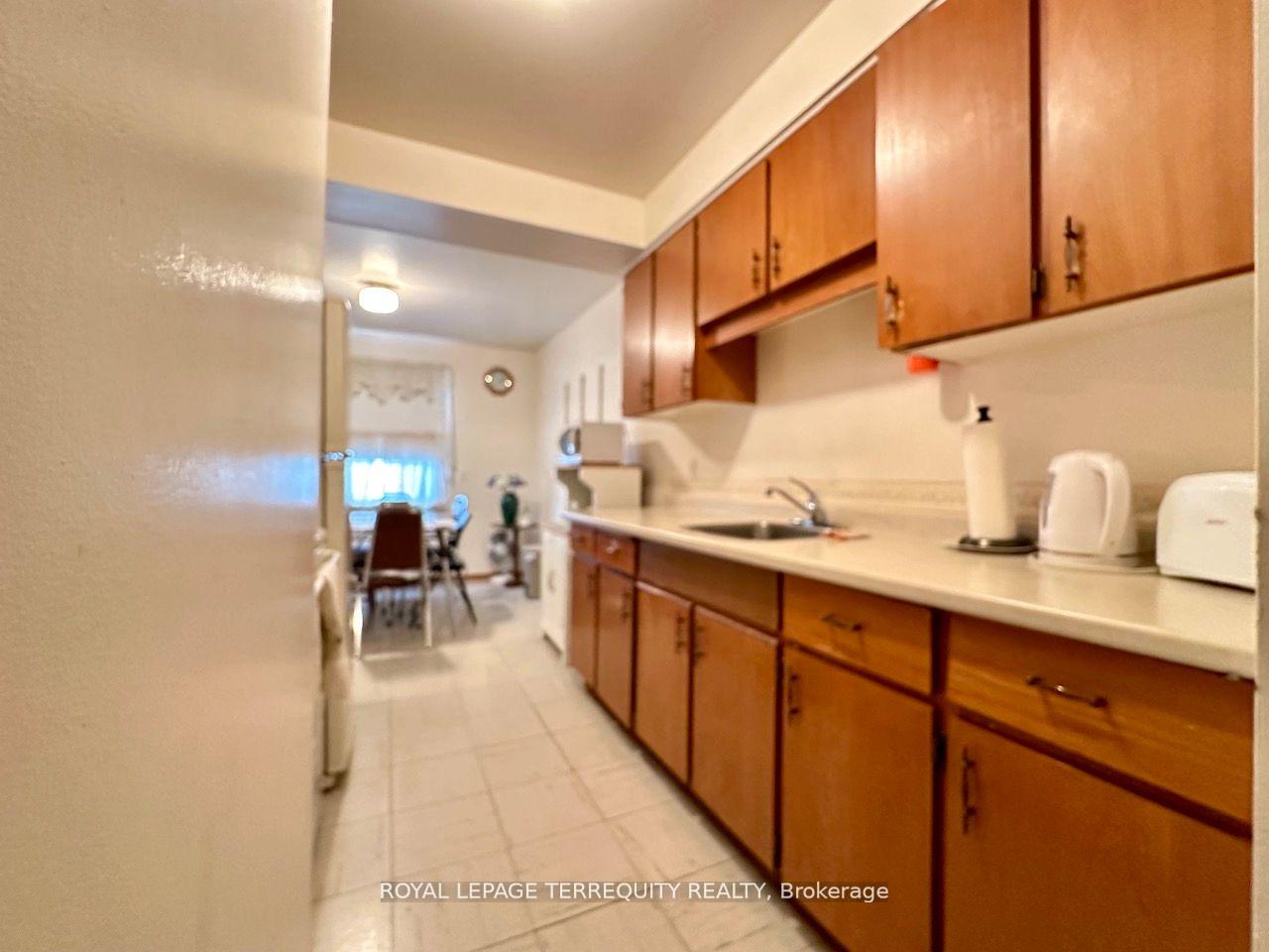 Photo 6 of 35 Orchard Place, Chatham-Kent — HOMEH