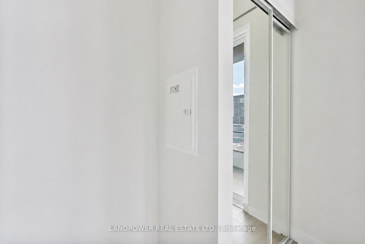 Photo 21 of Unit 2207, 70 Princess Street, Toronto, Waterfront Communities — HOMEH