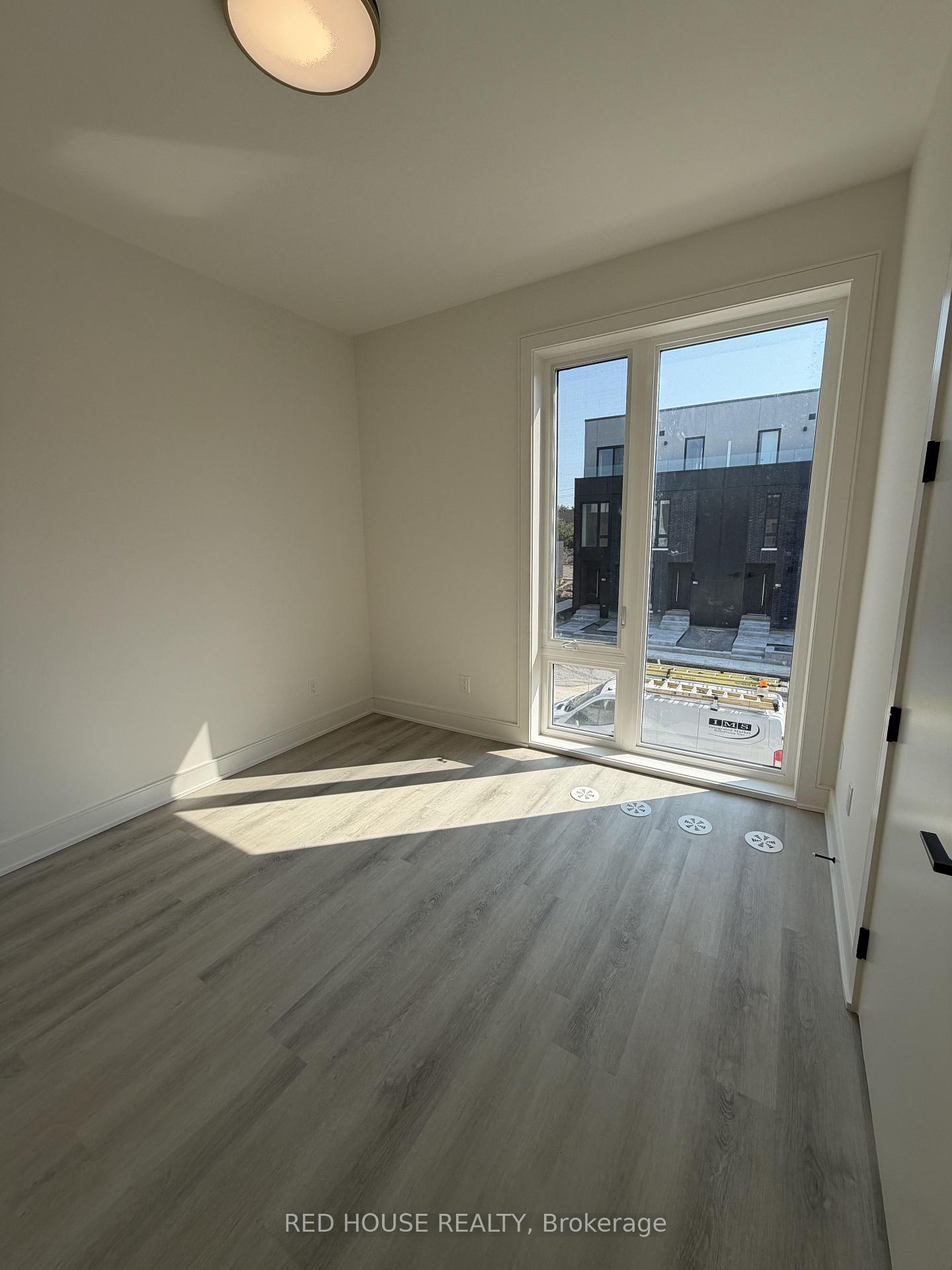 Photo 12 of 75 Everett Common, St. Catharines, Oakdale — HOMEH