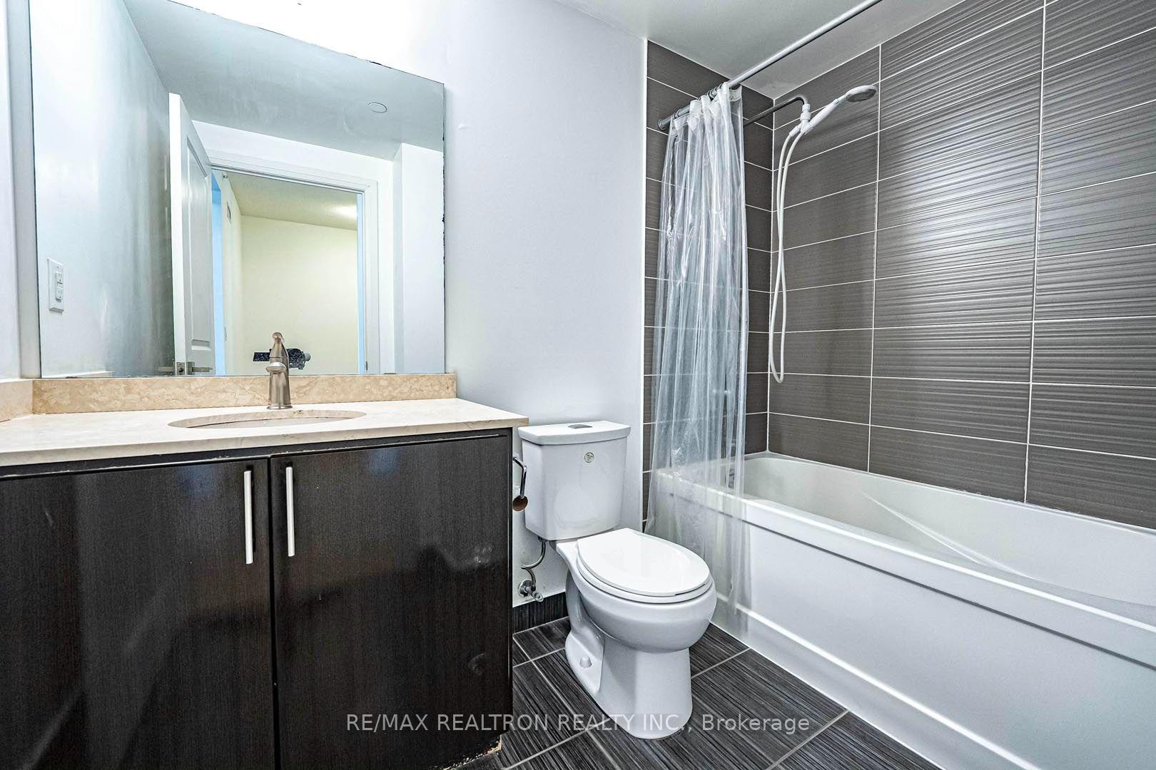 Photo 11 of Unit 418, 7161 Yonge Street, Markham, Grandview — HOMEH