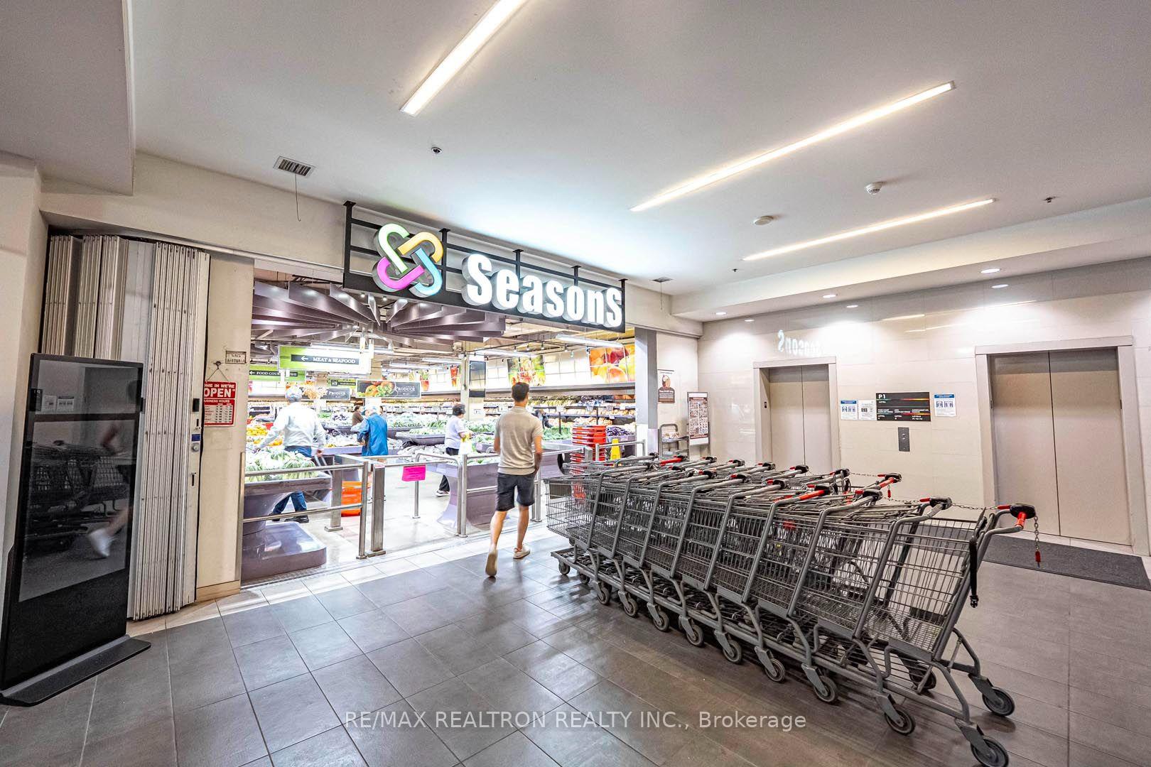 Photo 18 of Unit 418, 7161 Yonge Street, Markham, Grandview — HOMEH