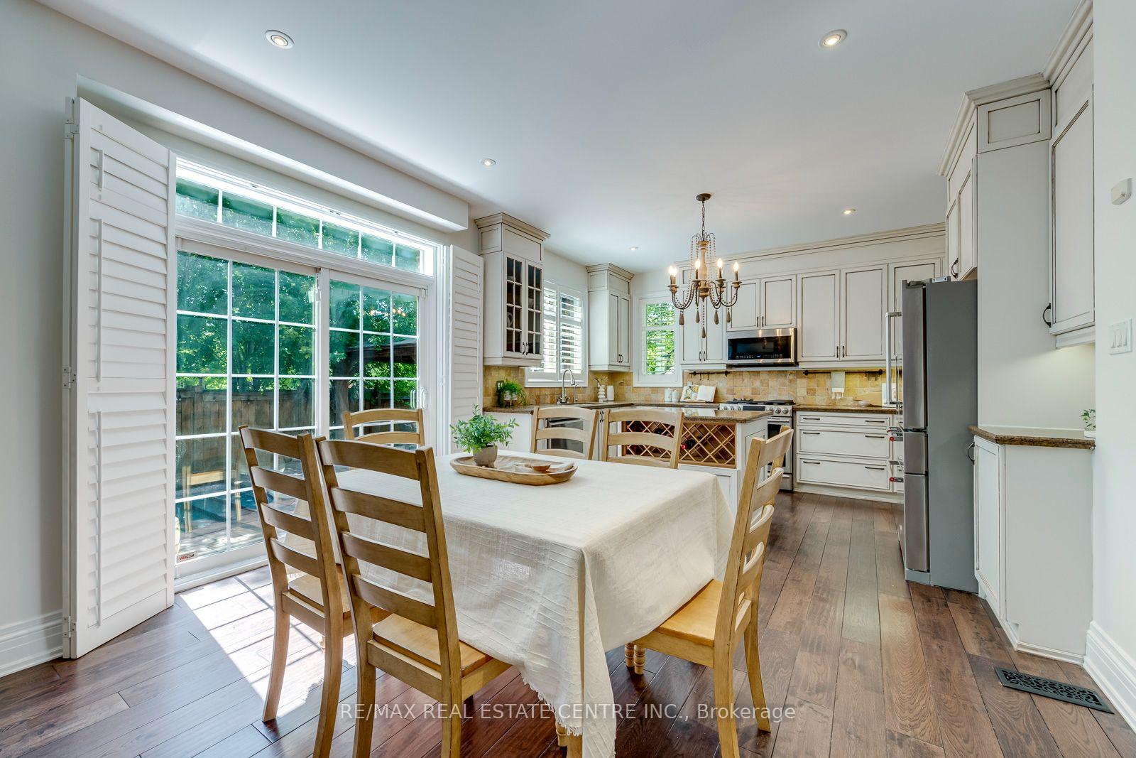 Photo 17 of 290 Duskywing Way, Oakville, Bronte — HOMEH