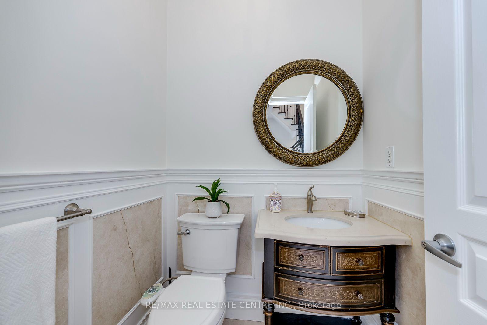 Photo 18 of 290 Duskywing Way, Oakville, Bronte — HOMEH