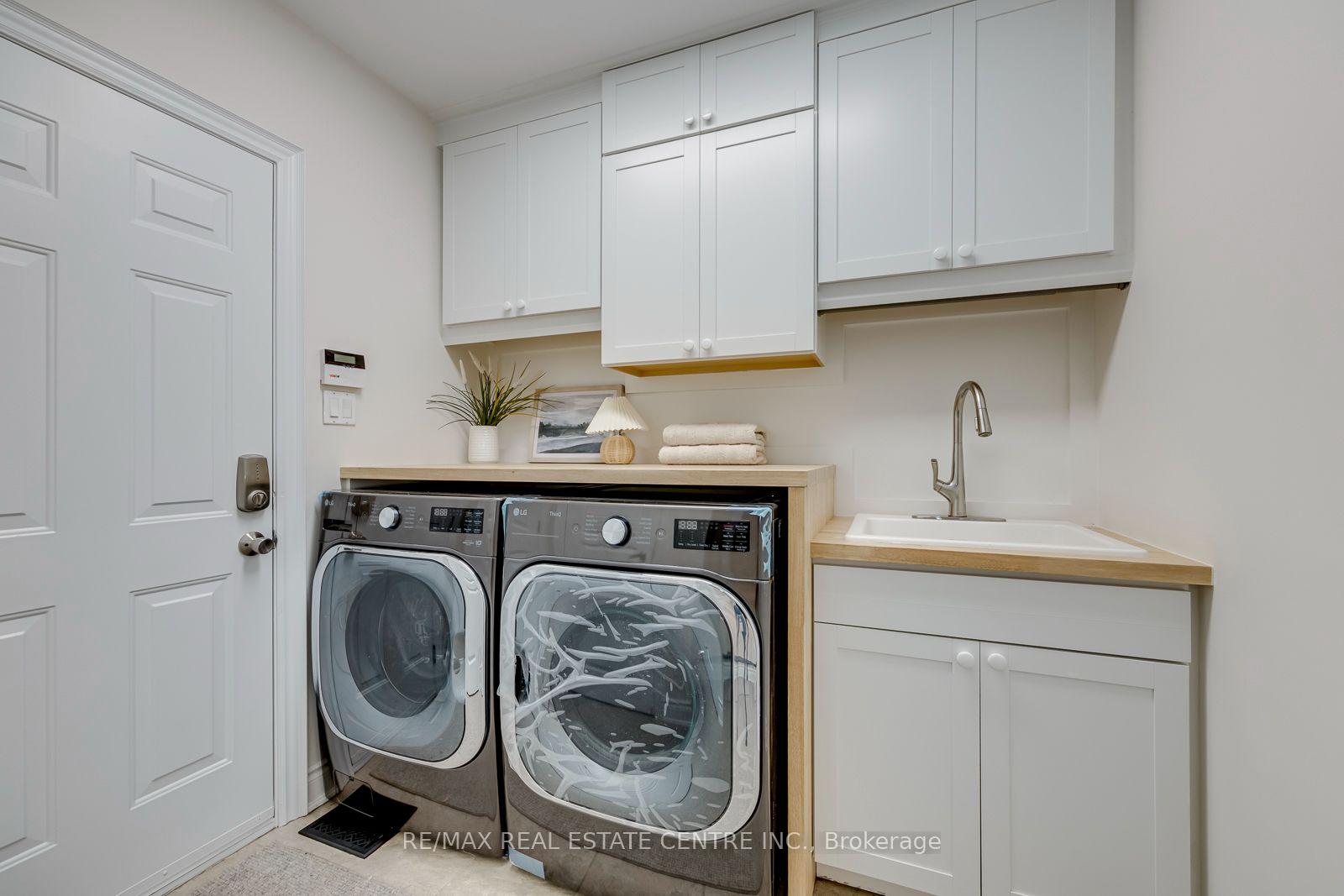 Photo 19 of 290 Duskywing Way, Oakville, Bronte — HOMEH