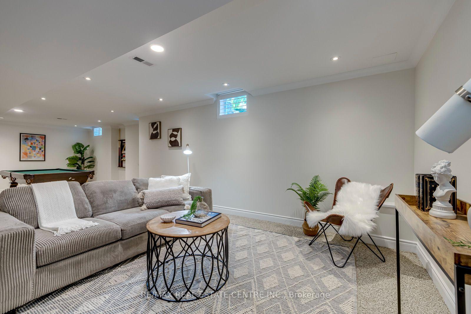 Photo 39 of 290 Duskywing Way, Oakville, Bronte — HOMEH