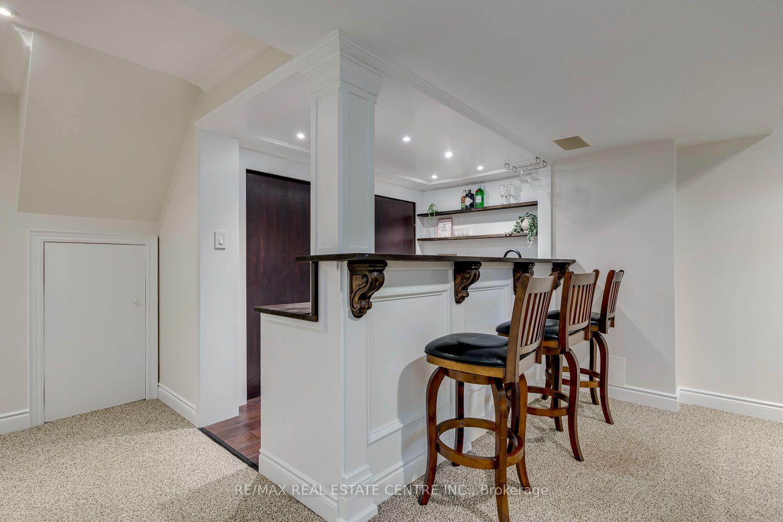 Photo 41 of 290 Duskywing Way, Oakville, Bronte — HOMEH