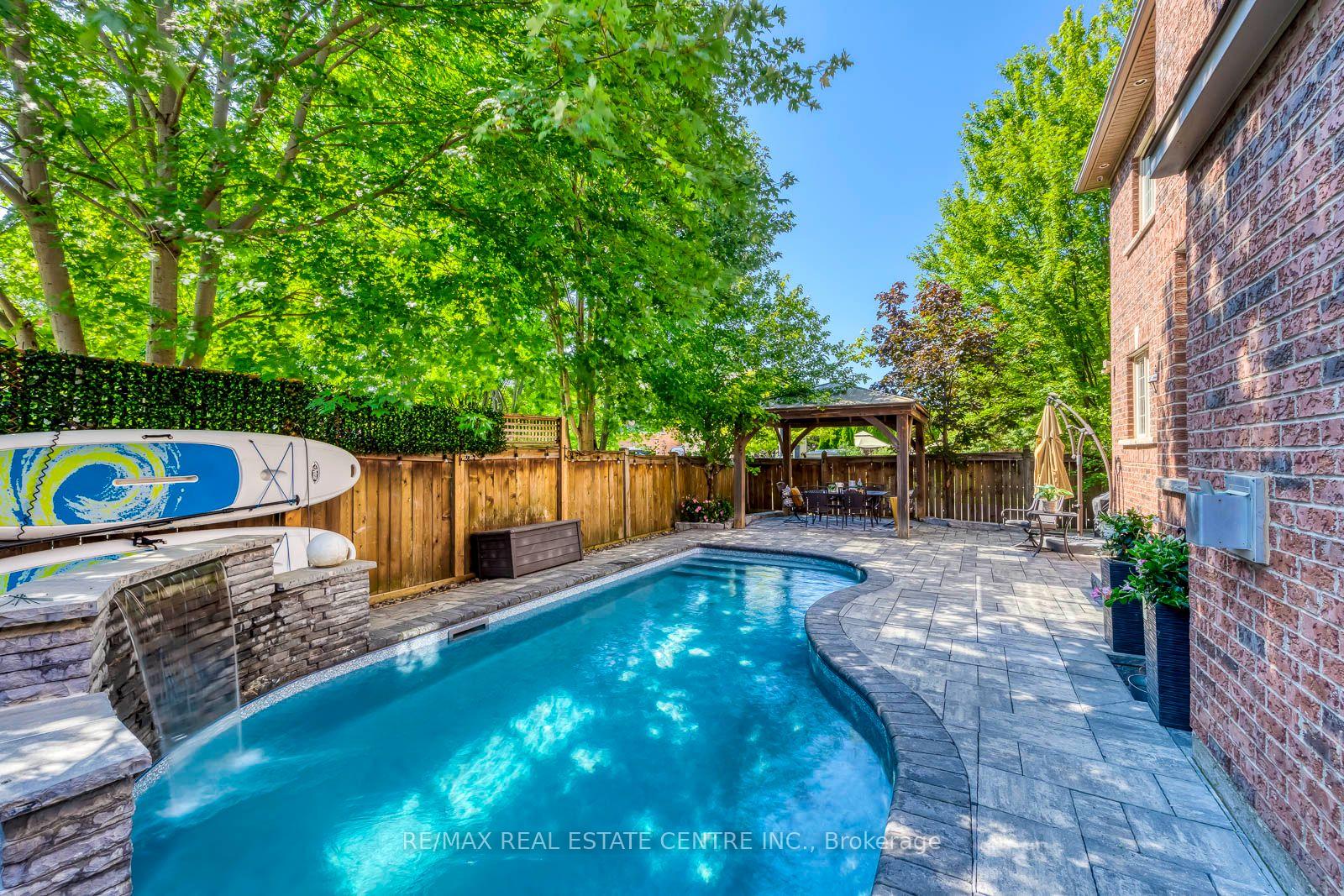 Photo 48 of 290 Duskywing Way, Oakville, Bronte — HOMEH