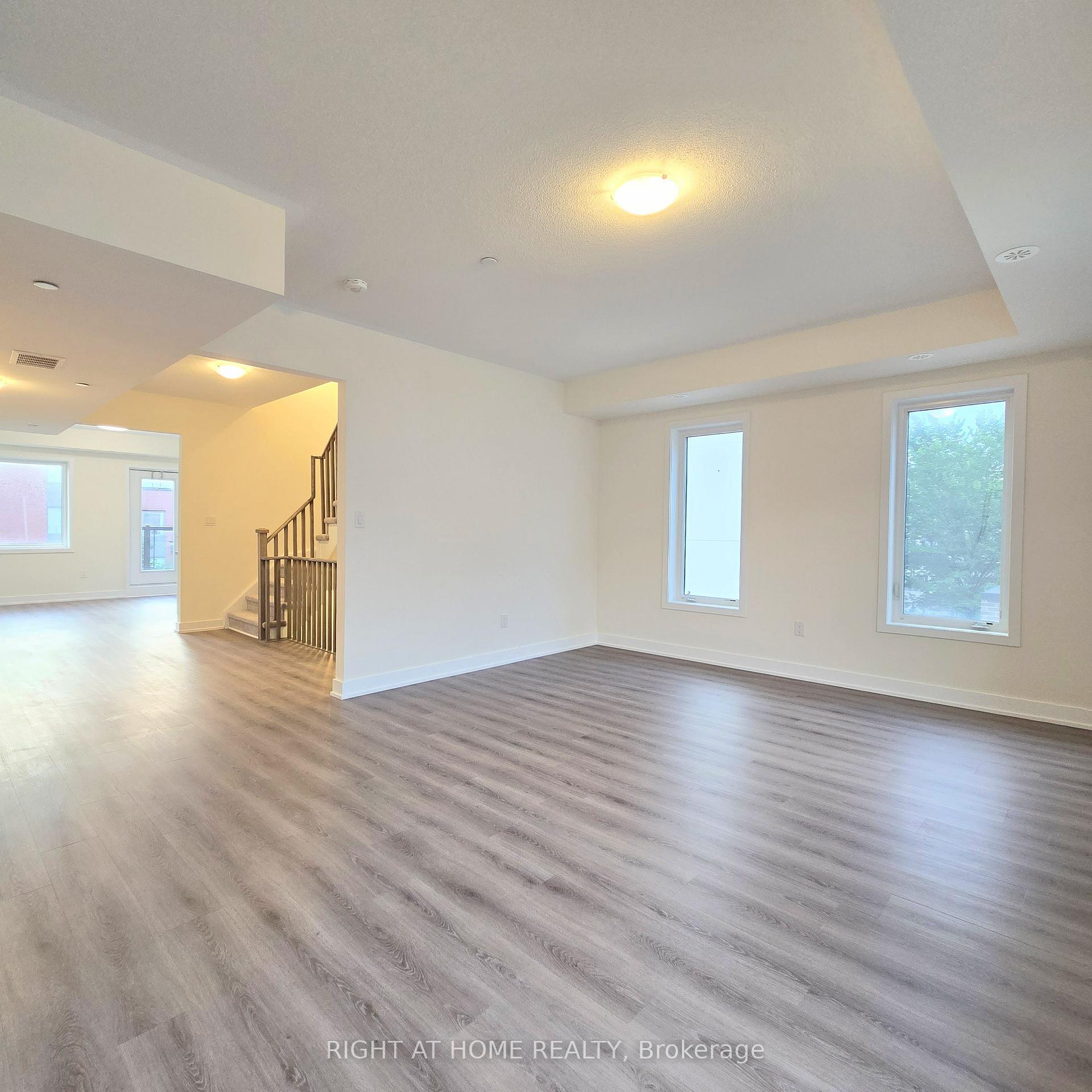 Photo 5 of Unit #Upper Unit, 137 Frederick Tisdale Drive, North York, Downsview-Roding-CFB — HOMEH
