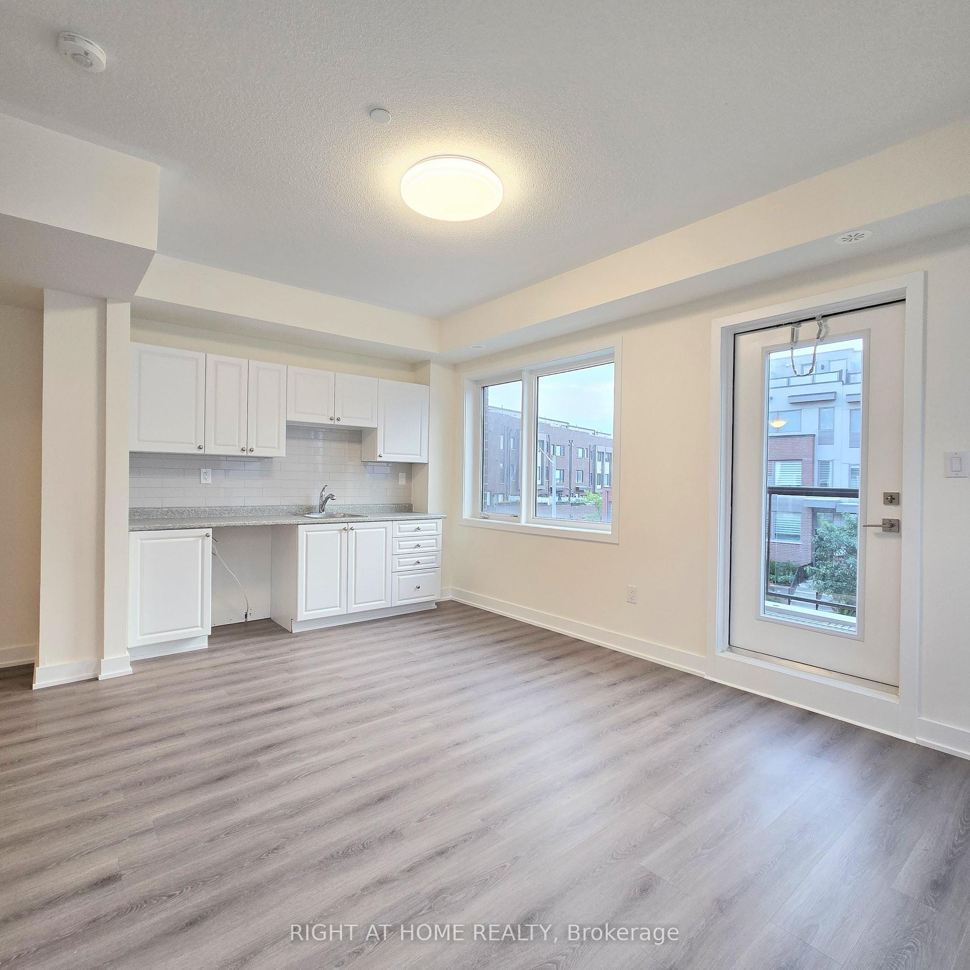 Photo 8 of Unit #Upper Unit, 137 Frederick Tisdale Drive, North York, Downsview-Roding-CFB — HOMEH