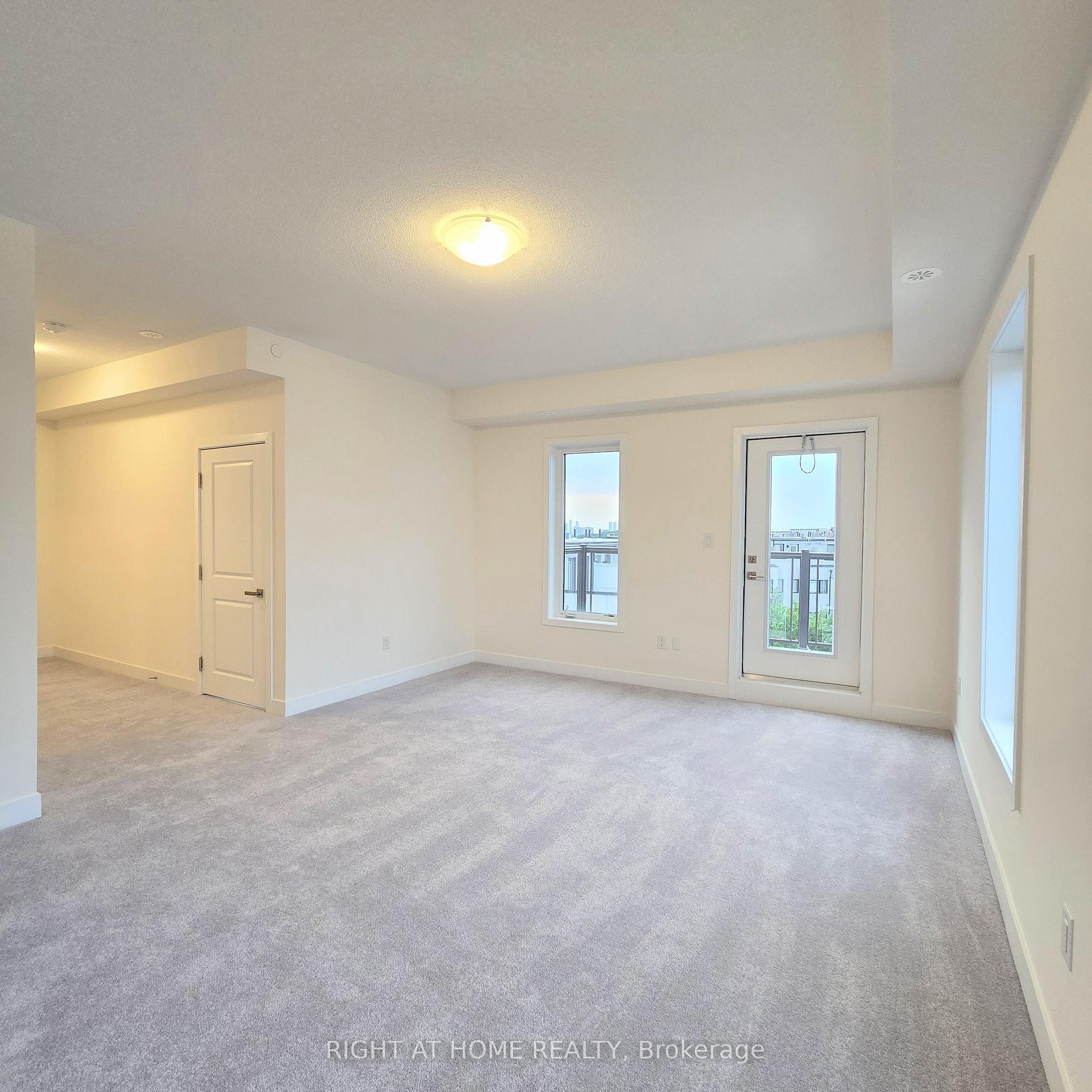 Photo 18 of Unit #Upper Unit, 137 Frederick Tisdale Drive, North York, Downsview-Roding-CFB — HOMEH