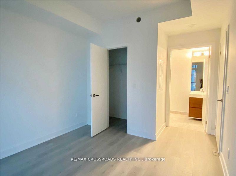 Photo 6 of Unit 307, 1709 Bur Oak Avenue, Markham, Wismer — HOMEH
