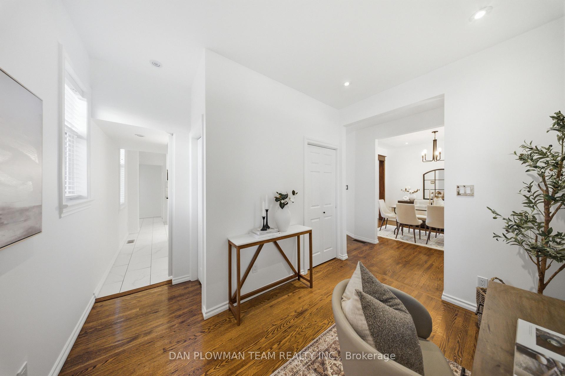 Photo 7 of 37 Wellington Street, Clarington, Bowmanville — HOMEH