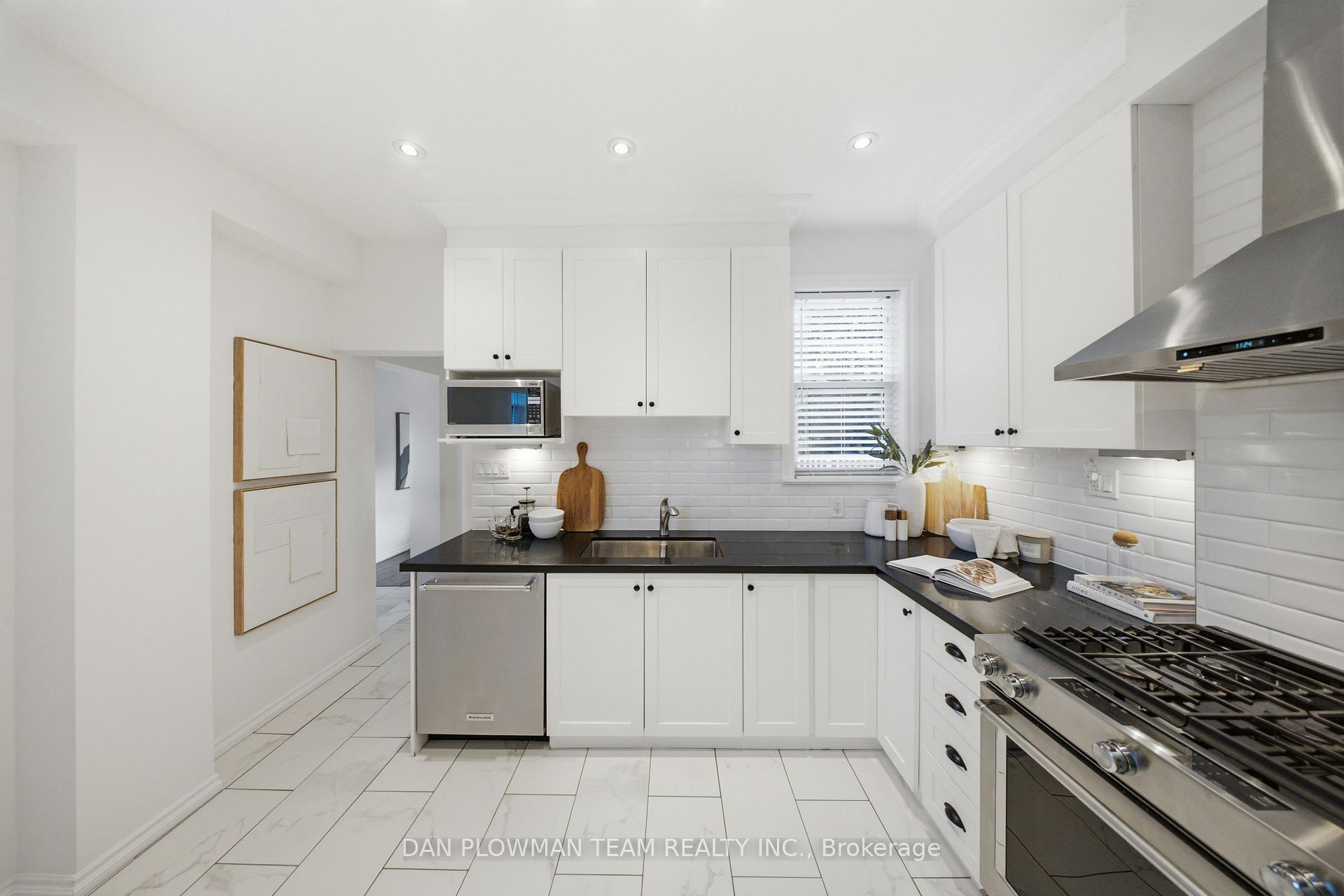 Photo 13 of 37 Wellington Street, Clarington, Bowmanville — HOMEH