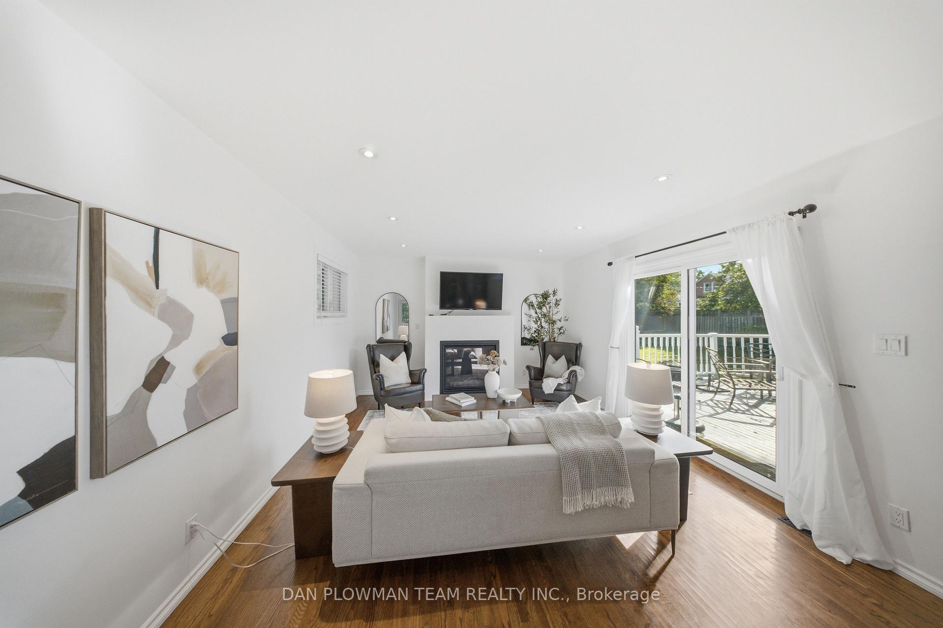 Photo 17 of 37 Wellington Street, Clarington, Bowmanville — HOMEH
