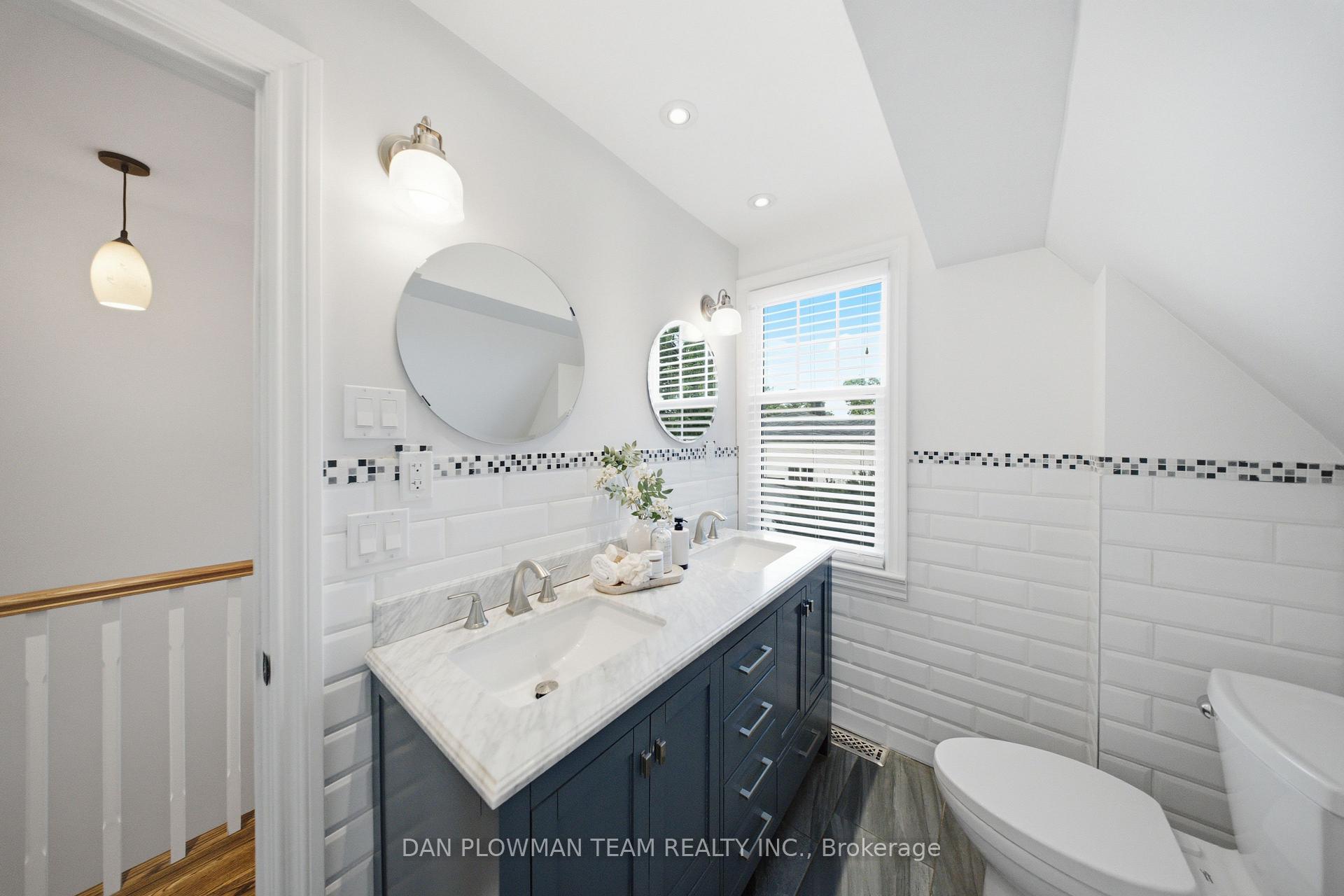 Photo 27 of 37 Wellington Street, Clarington, Bowmanville — HOMEH