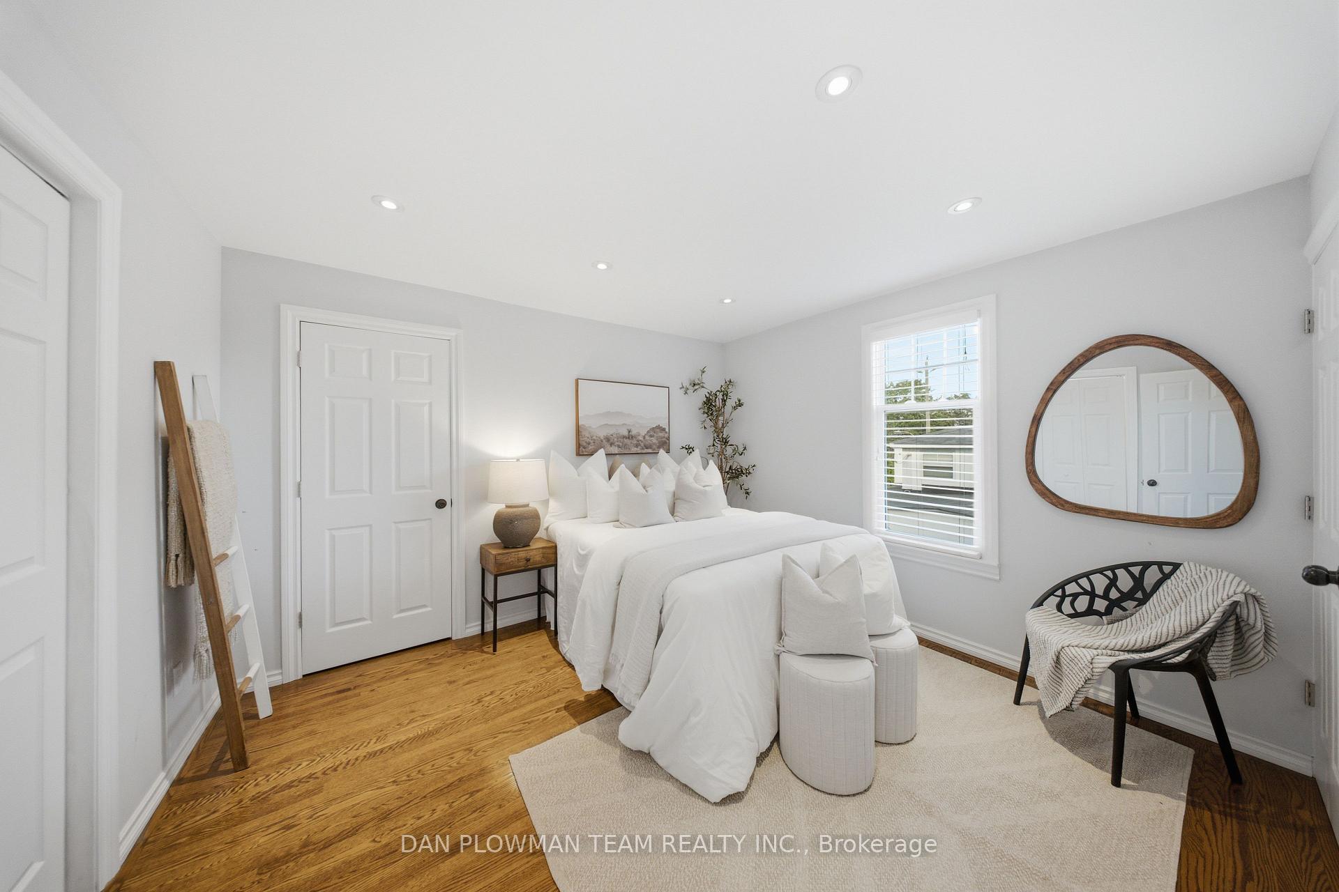 Photo 29 of 37 Wellington Street, Clarington, Bowmanville — HOMEH