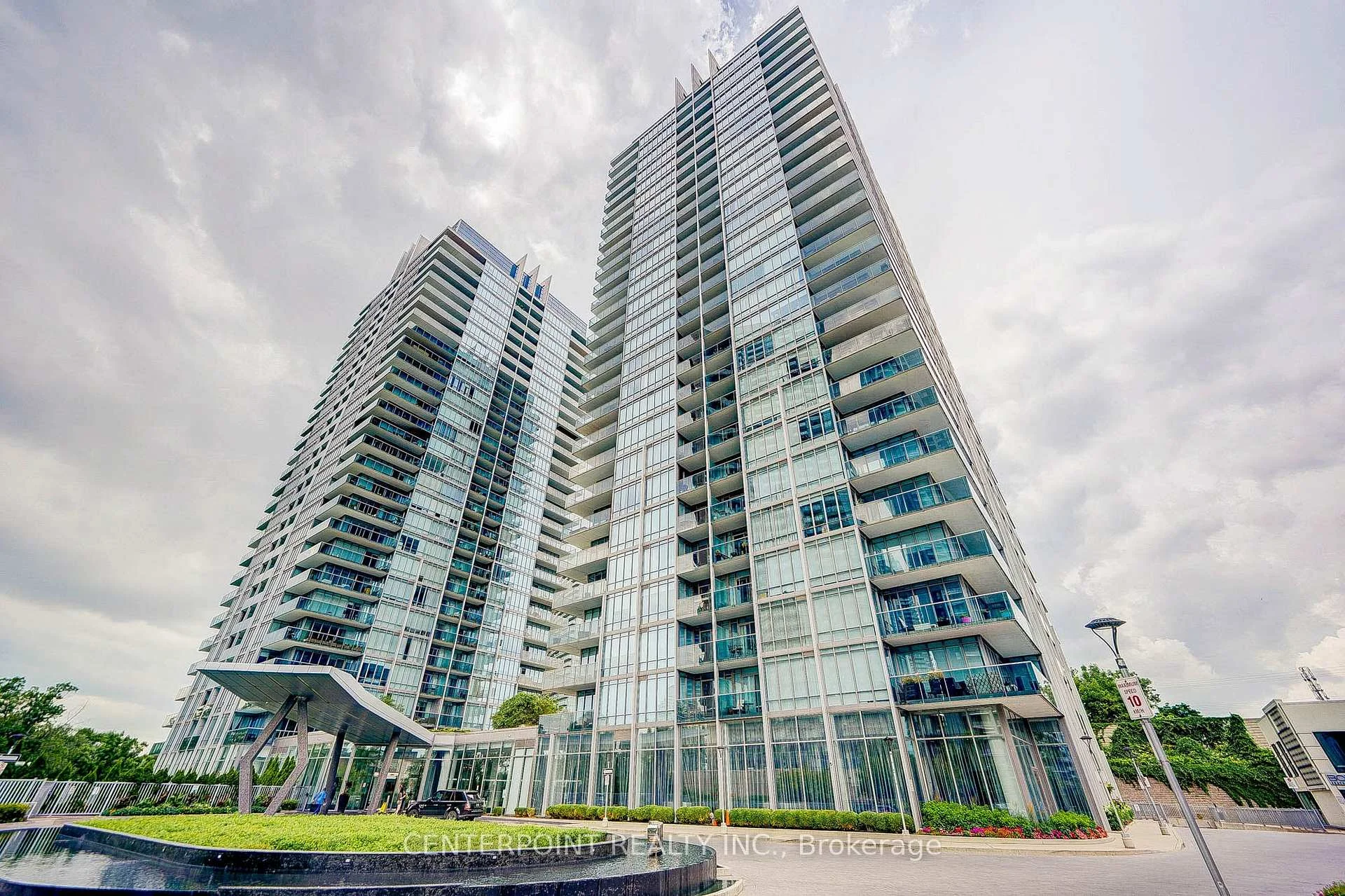 Photo of Unit 801, 88 Park Lawn Road
