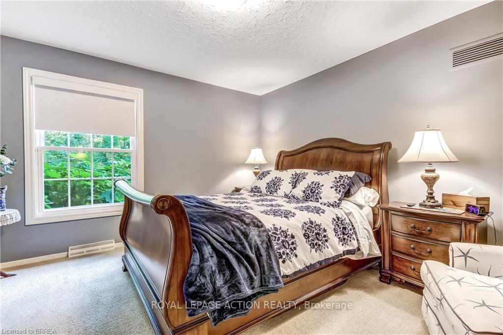 Photo 24 of 19 Oakley Road, Brantford, Ava Rd — HOMEH