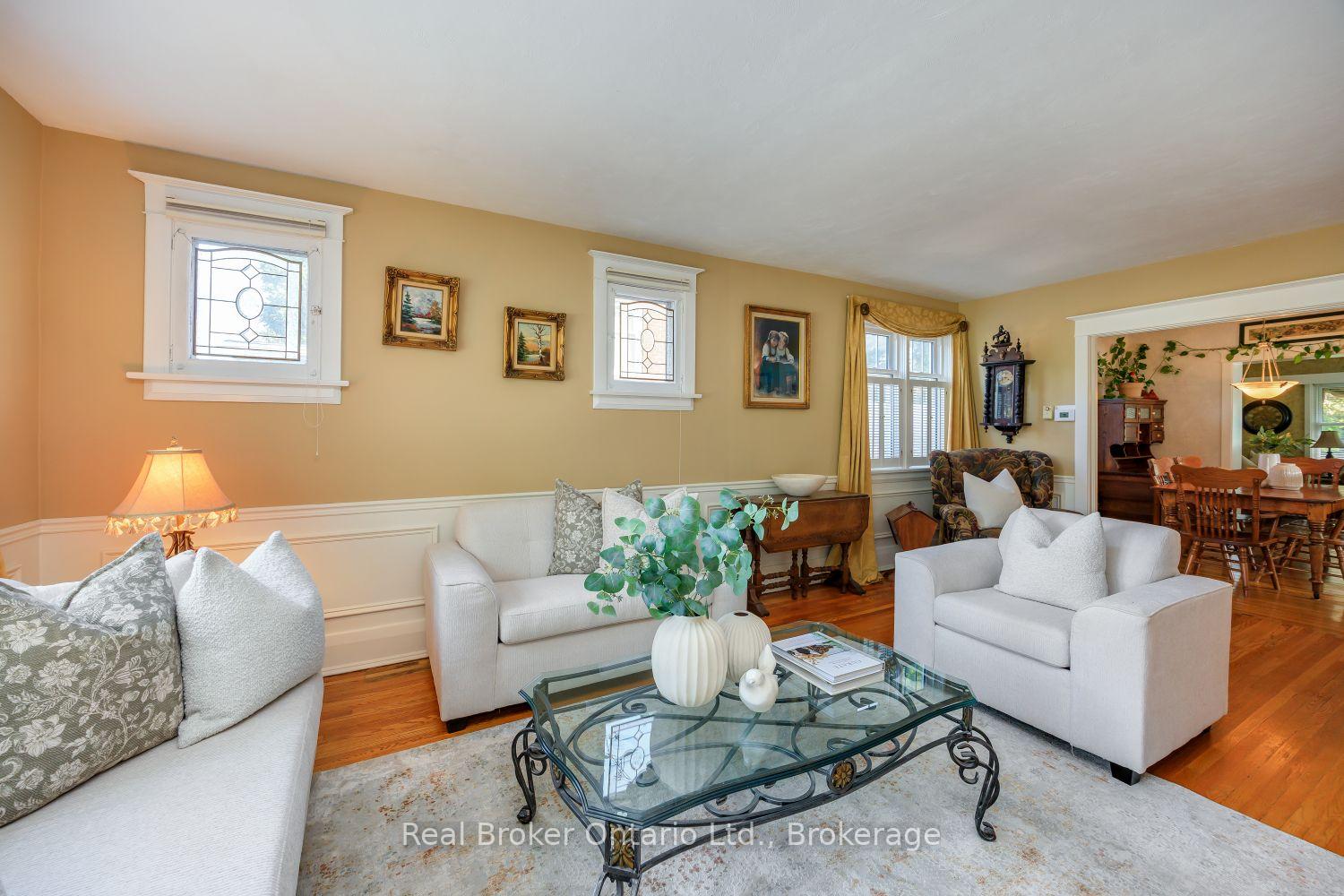 Photo 14 of 55 Wellington Street, Clarington, Bowmanville — HOMEH