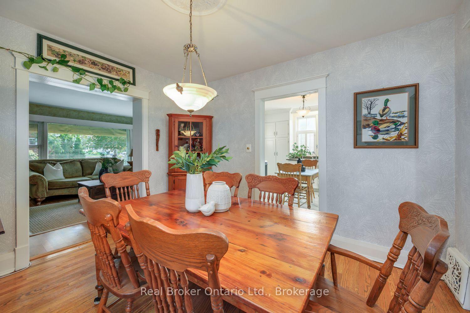 Photo 17 of 55 Wellington Street, Clarington, Bowmanville — HOMEH