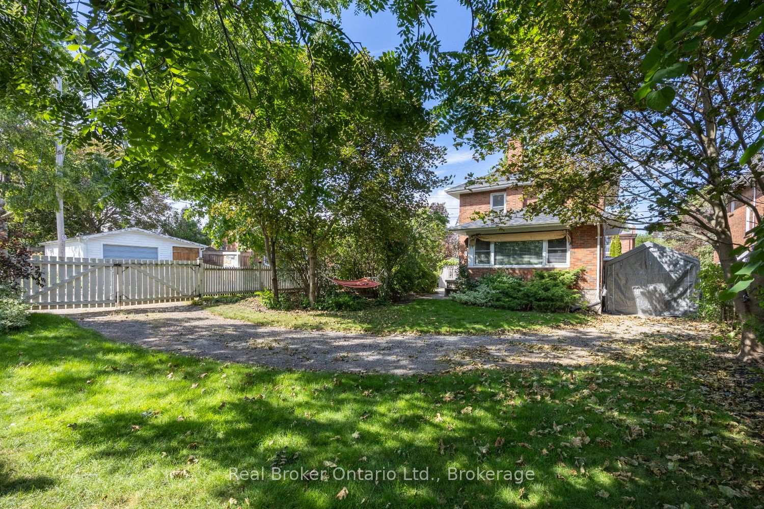 Photo 40 of 55 Wellington Street, Clarington, Bowmanville — HOMEH