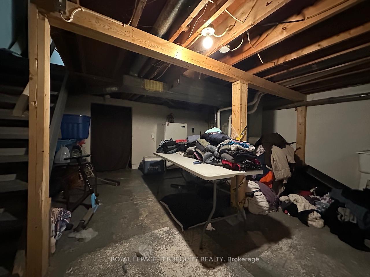 Photo 14 of 37 Orchard Place, Chatham-Kent — HOMEH
