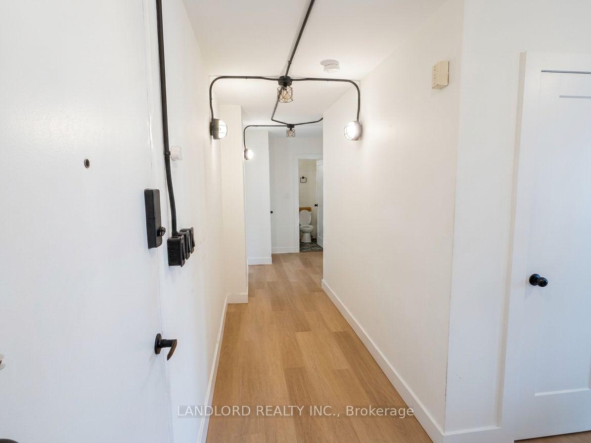 Photo 17 of Unit 402, 420 Eglinton Avenue E, Toronto, Mount Pleasant East — HOMEH