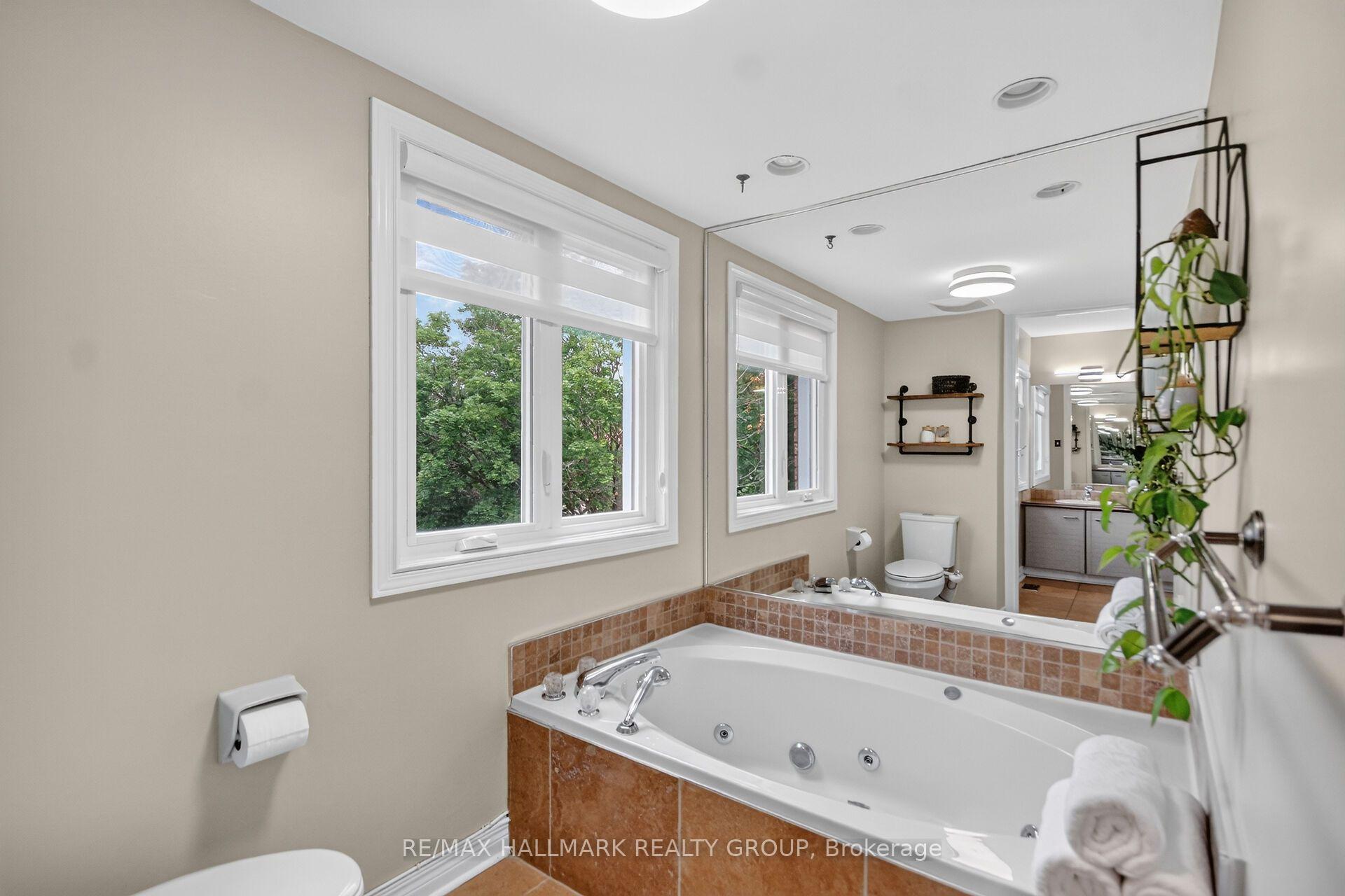 Photo 32 of 185 Knudson Drive, Ottawa, Kanata - Kanata Lakes/Heritage Hills — HOMEH
