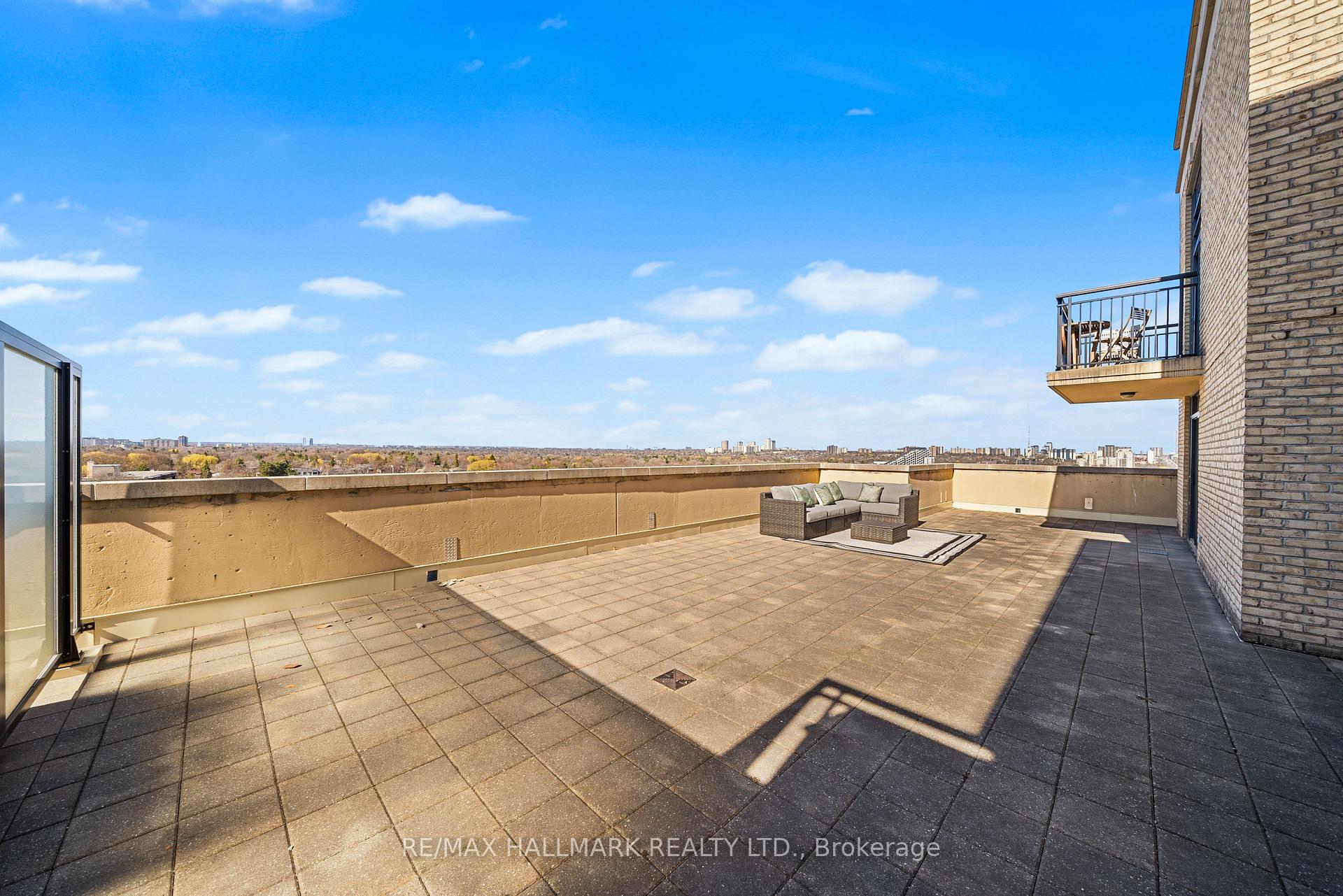 Photo 28 of Unit 708, 676 Sheppard Avenue E, North York, Bayview Village — HOMEH