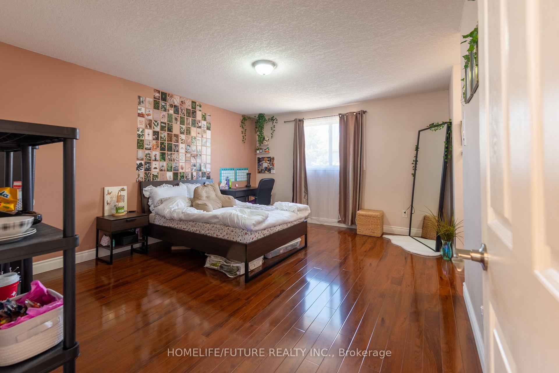 Photo 30 of 264 Holbeach Court, Waterloo, Colonial Acres — HOMEH
