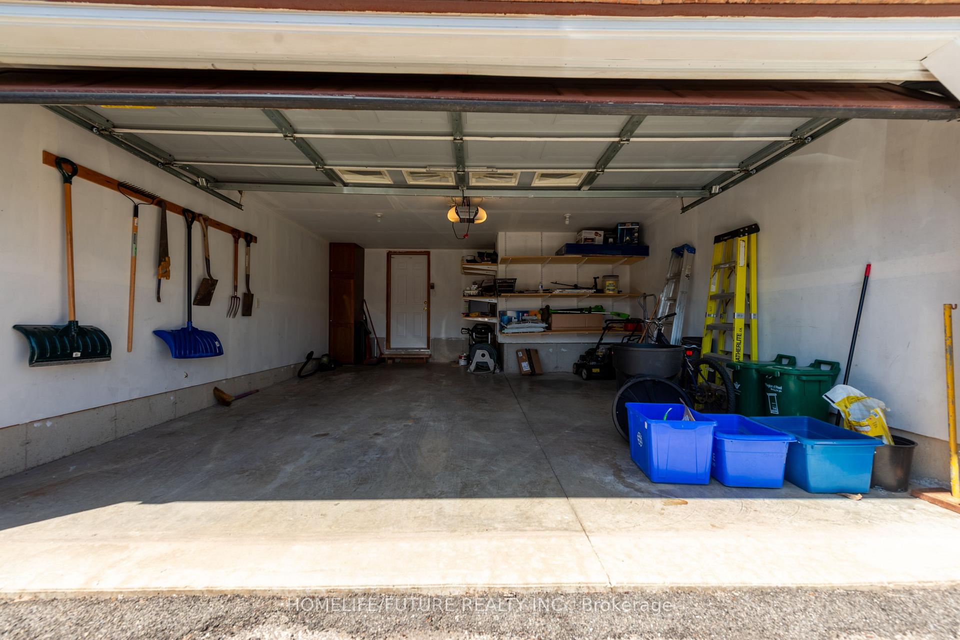 Photo 44 of 264 Holbeach Court, Waterloo, Colonial Acres — HOMEH
