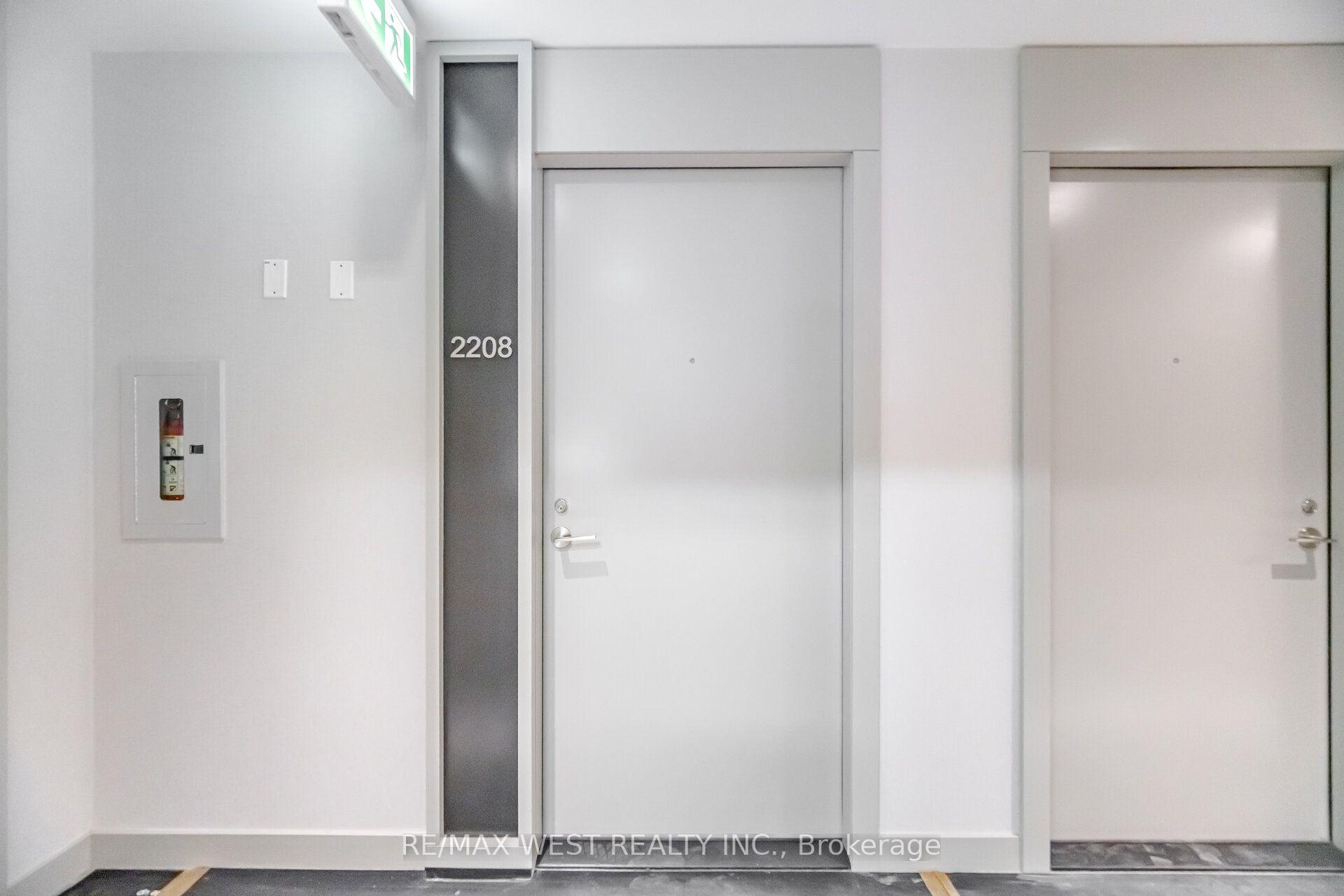 Photo 4 of Unit 2208, 400 King Street W, Toronto, Waterfront Communities — HOMEH