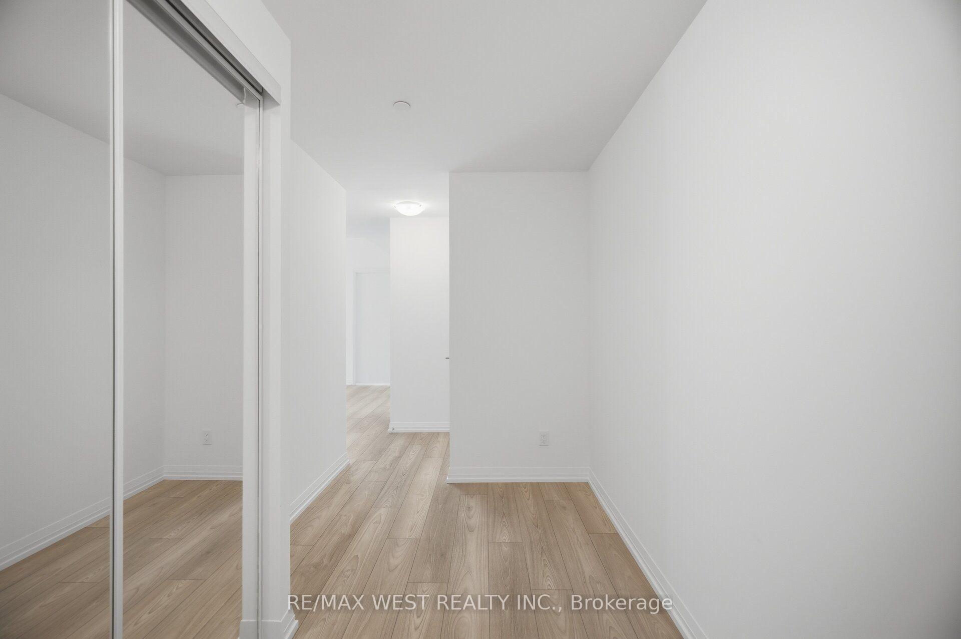 Photo 6 of Unit 2208, 400 King Street W, Toronto, Waterfront Communities — HOMEH