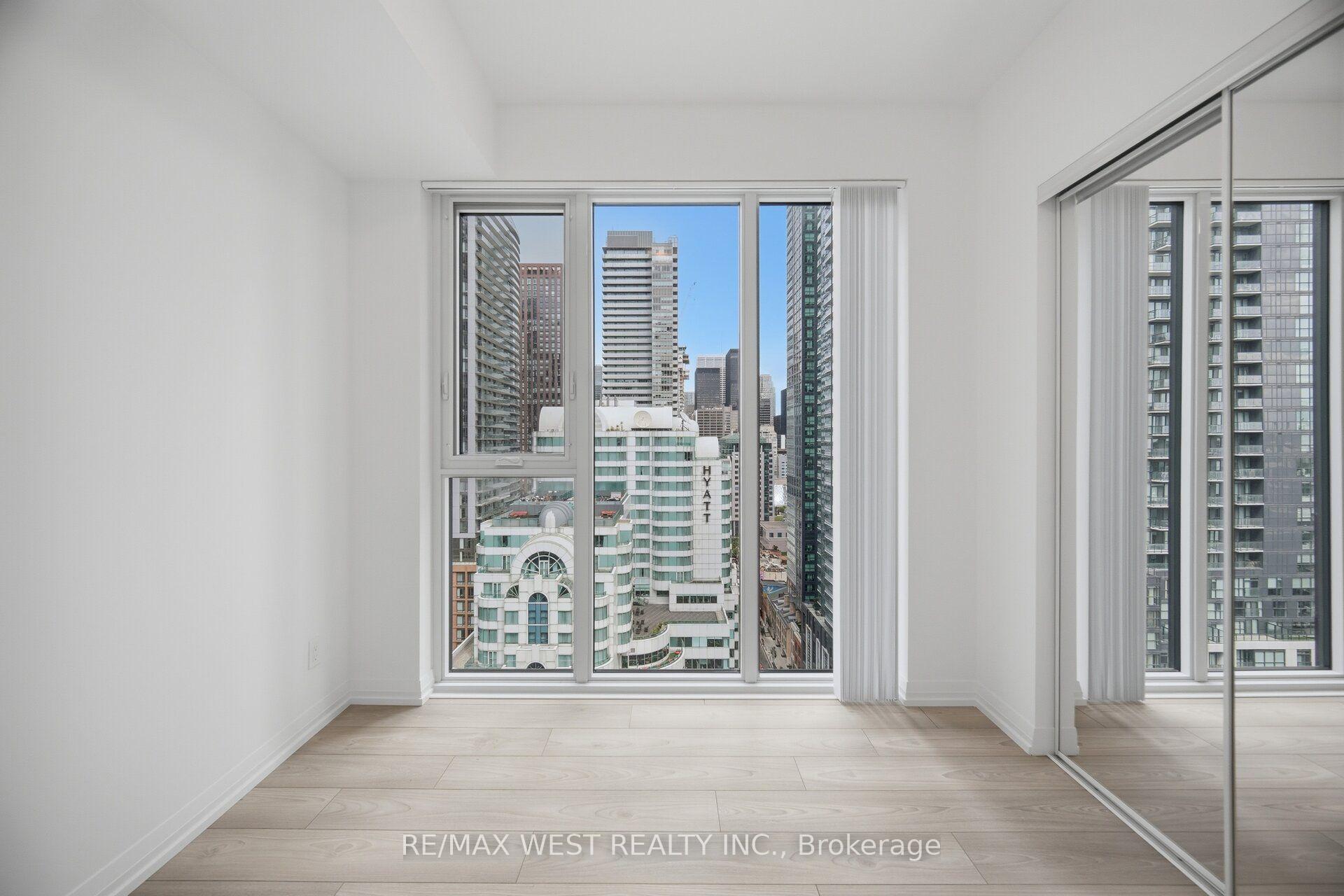 Photo 15 of Unit 2208, 400 King Street W, Toronto, Waterfront Communities — HOMEH