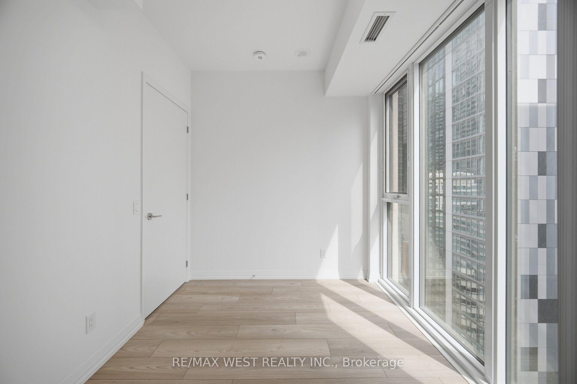 Photo 19 of Unit 2208, 400 King Street W, Toronto, Waterfront Communities — HOMEH