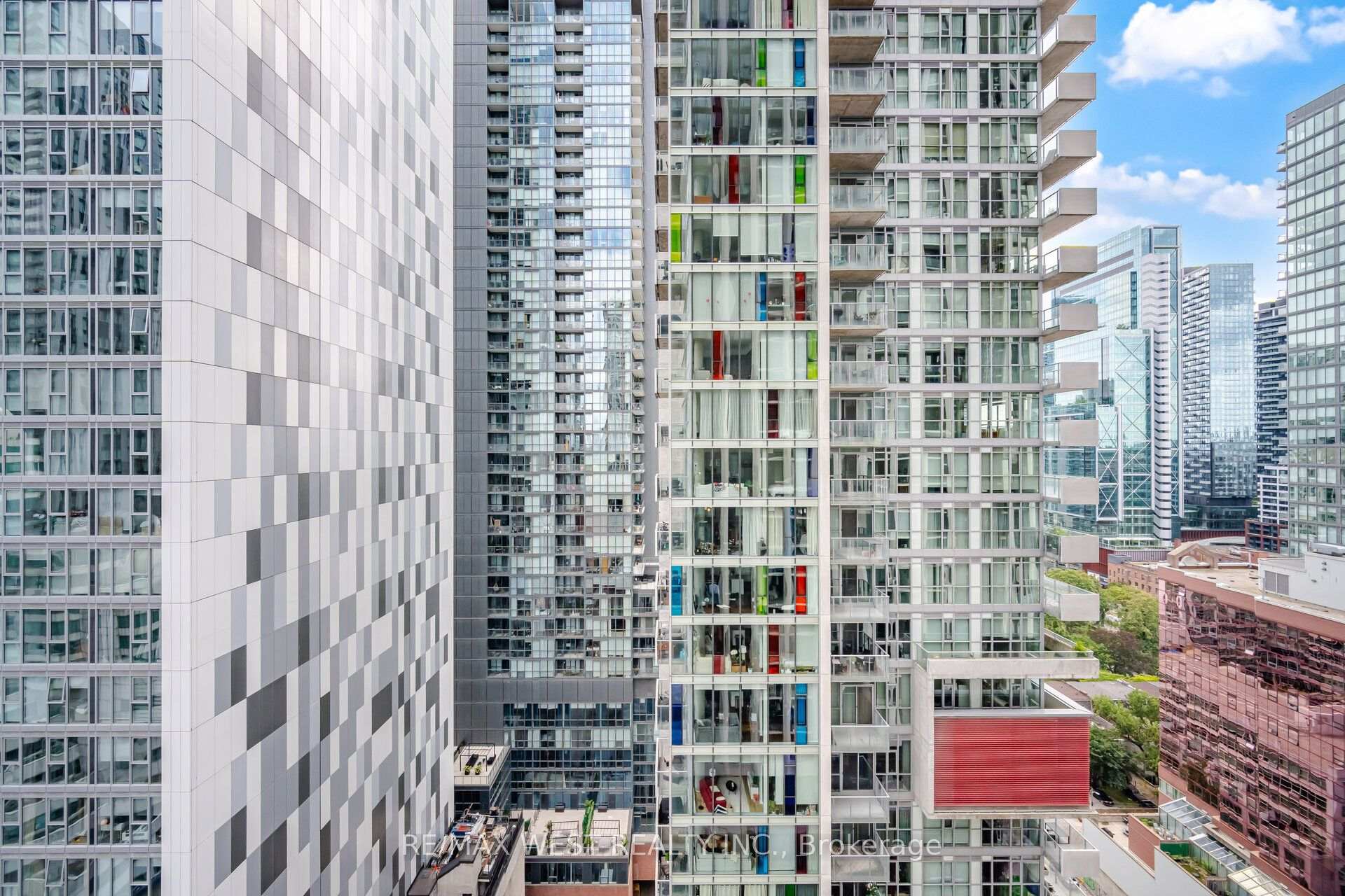 Photo 25 of Unit 2208, 400 King Street W, Toronto, Waterfront Communities — HOMEH