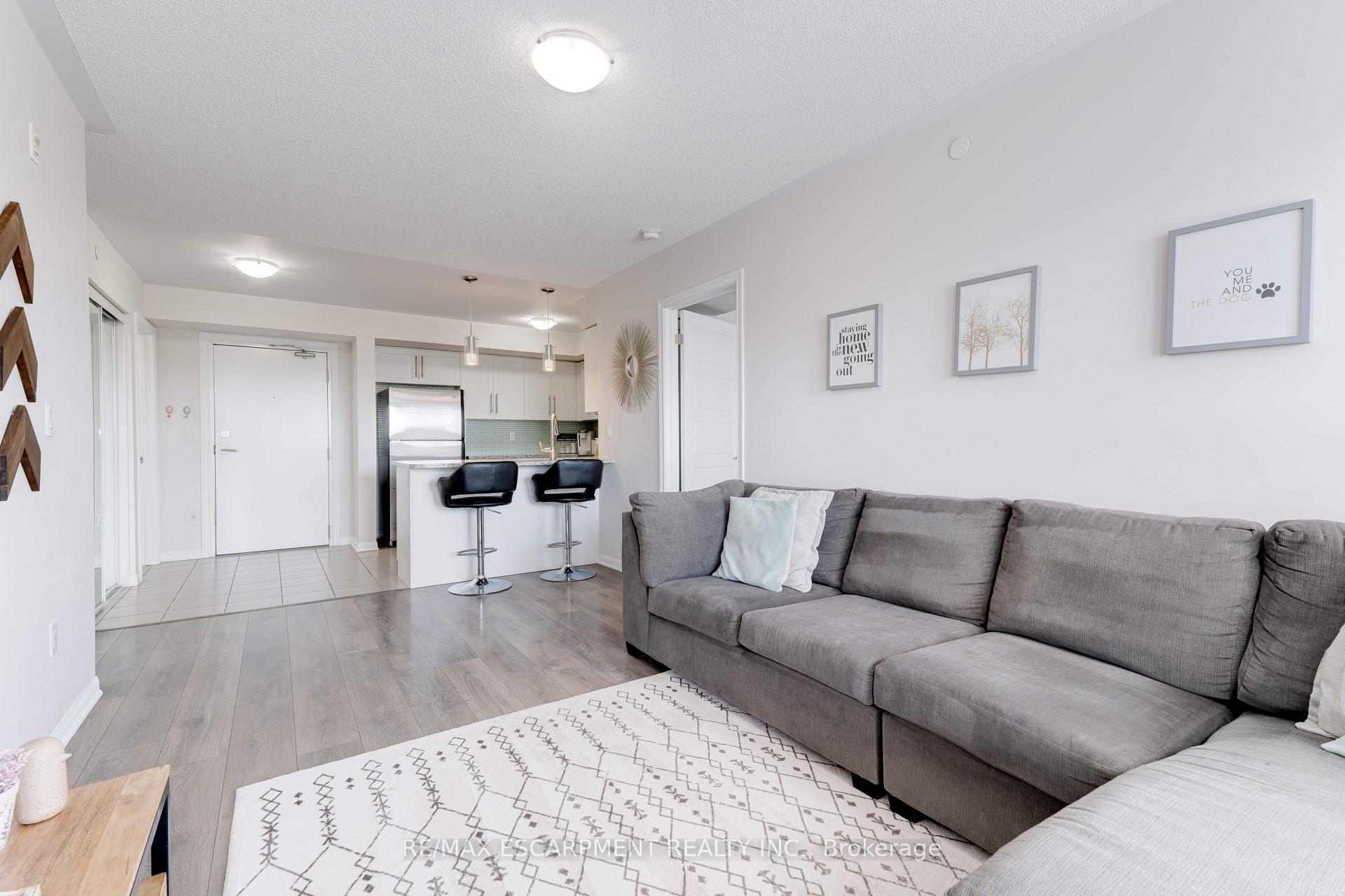 Photo 8 of Unit 406, 1045 Nadalin Heights, Milton, Willmott — HOMEH