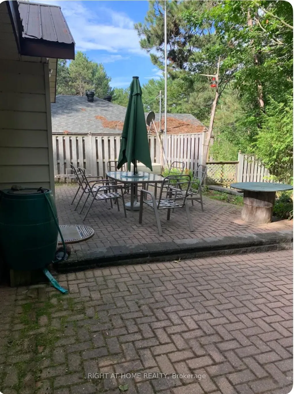 Photo 8 of 27 Balmoral Avenue, Tiny, Rural Tiny — HOMEH