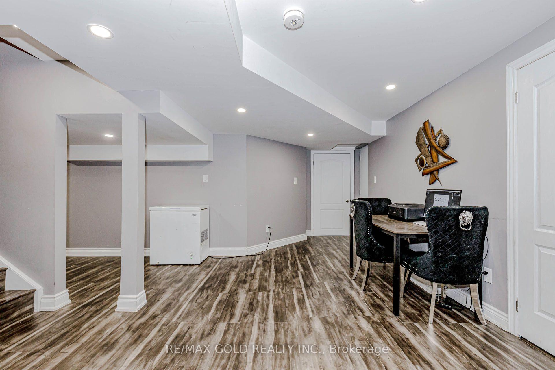 Photo 42 of 15351 Danby Road, Halton Hills, Georgetown — HOMEH