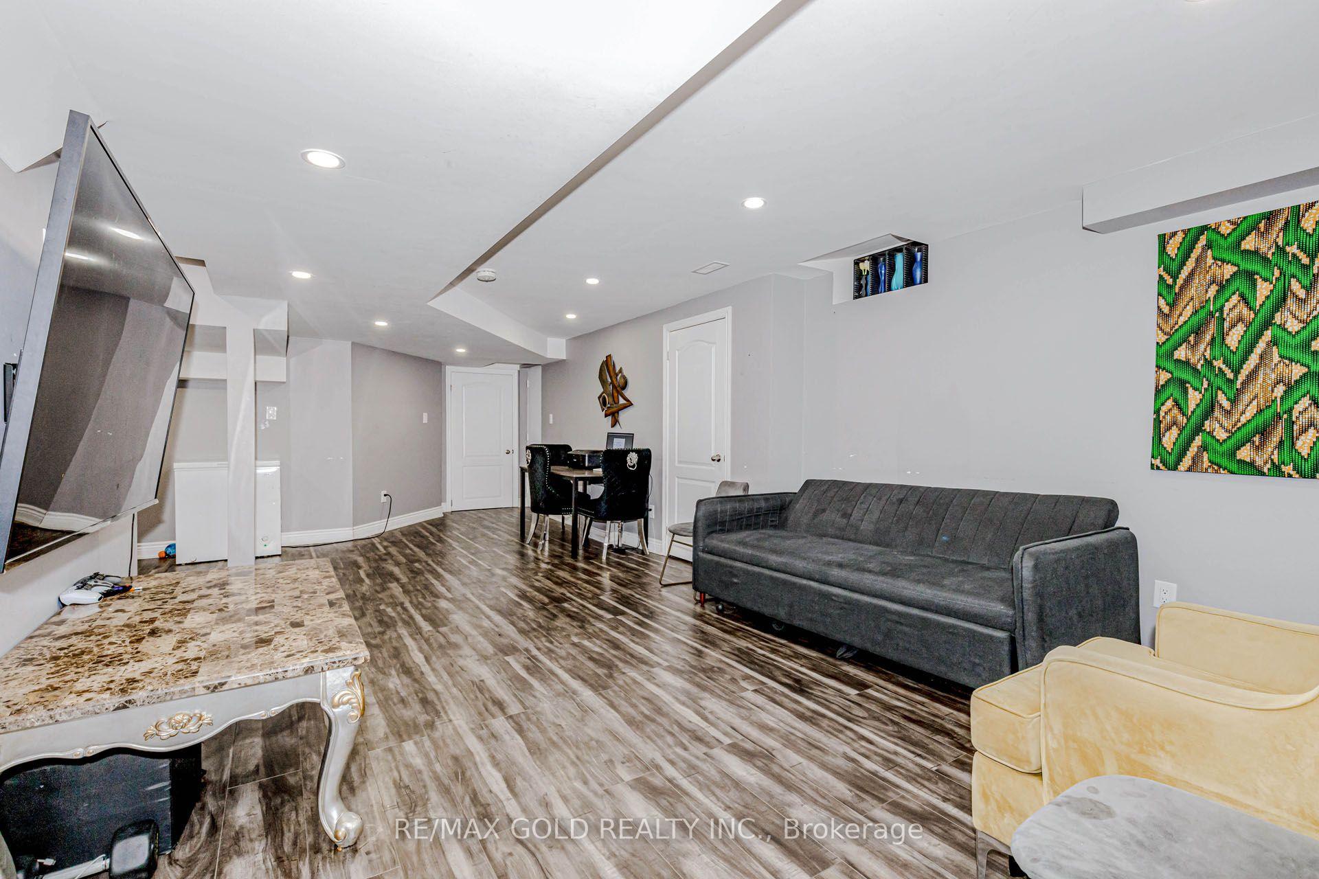 Photo 43 of 15351 Danby Road, Halton Hills, Georgetown — HOMEH