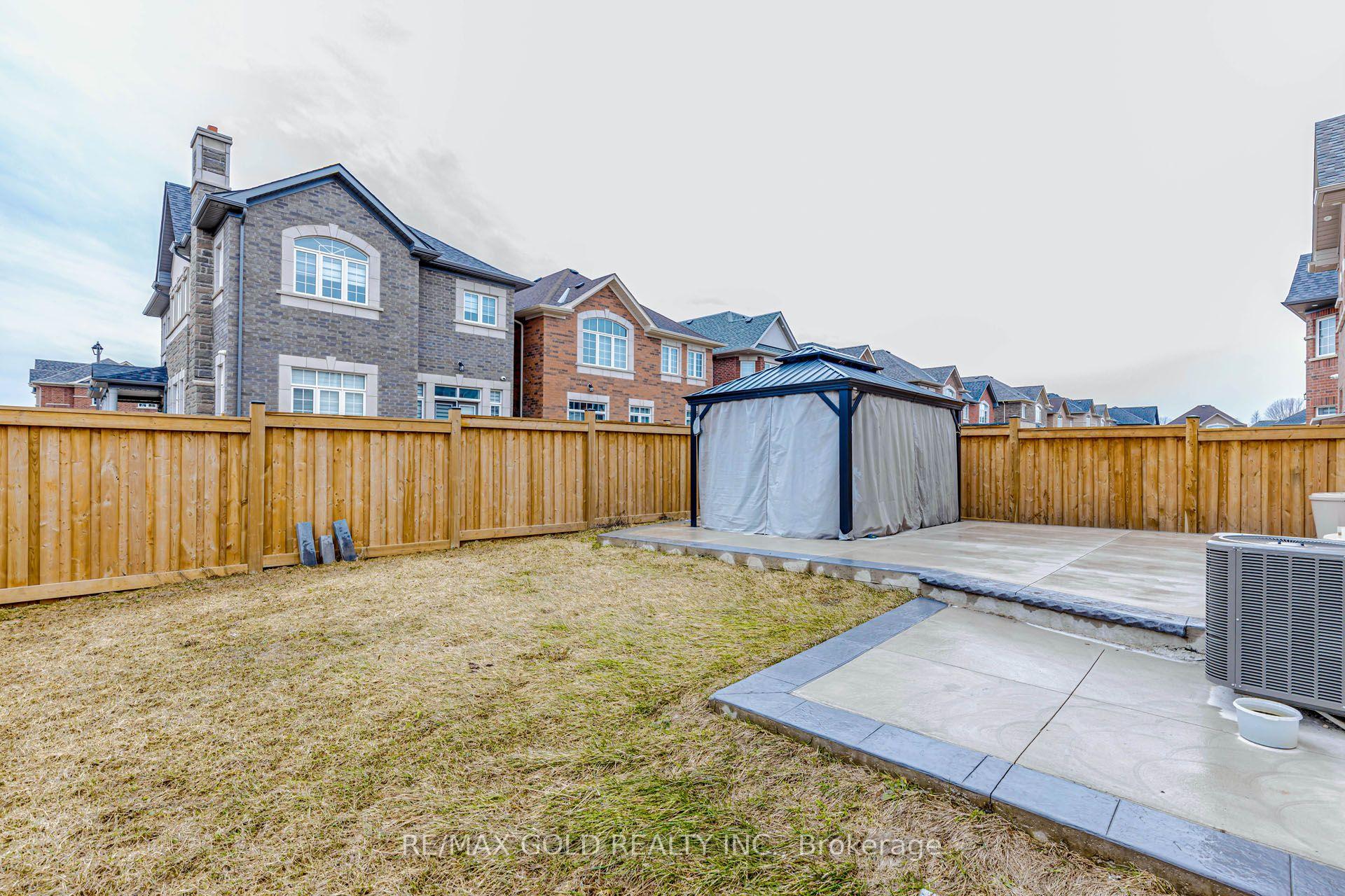 Photo 49 of 15351 Danby Road, Halton Hills, Georgetown — HOMEH
