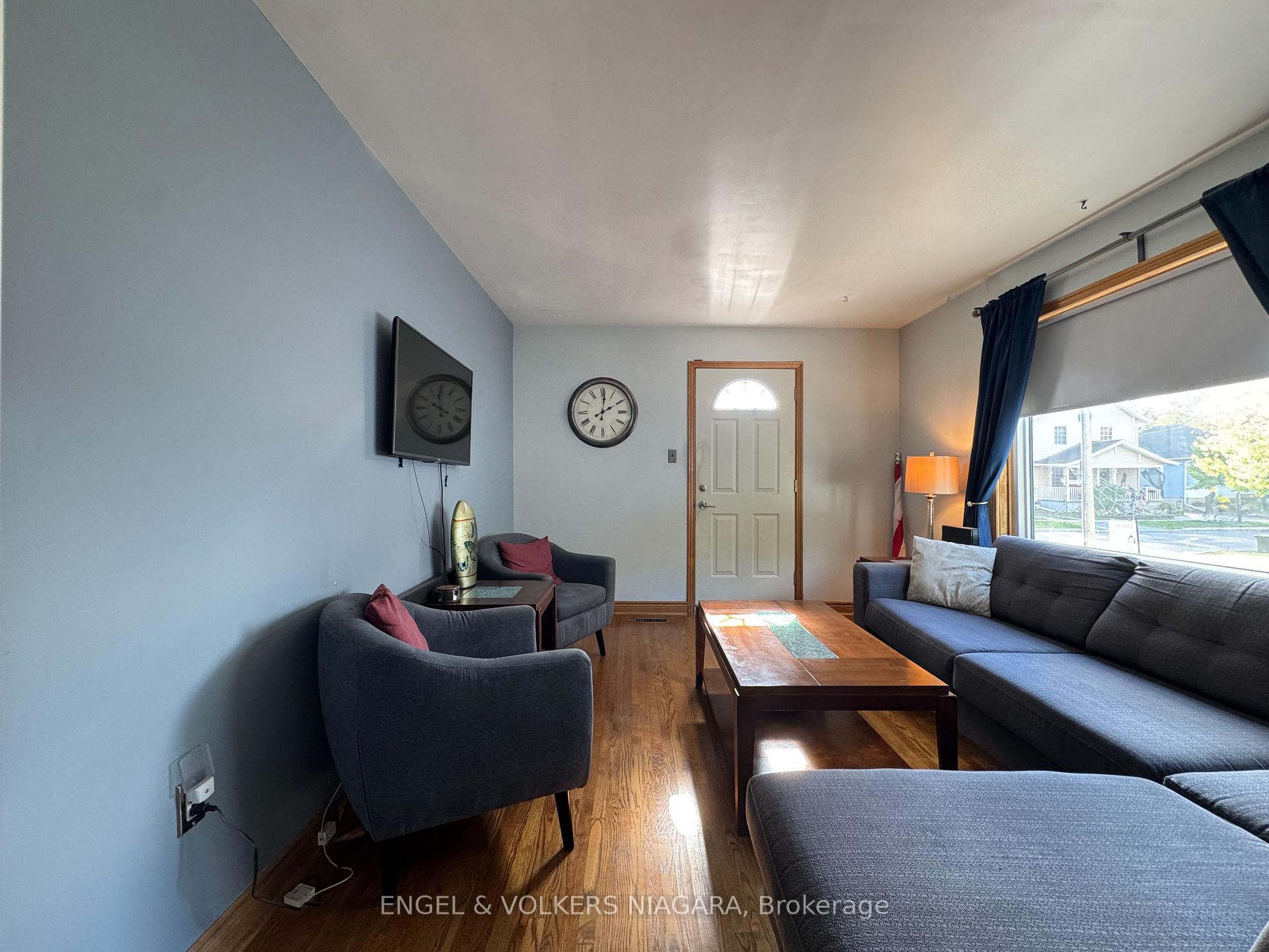Photo 22 of 61 Hamilton Street, St. Catharines, Western Hill — HOMEH