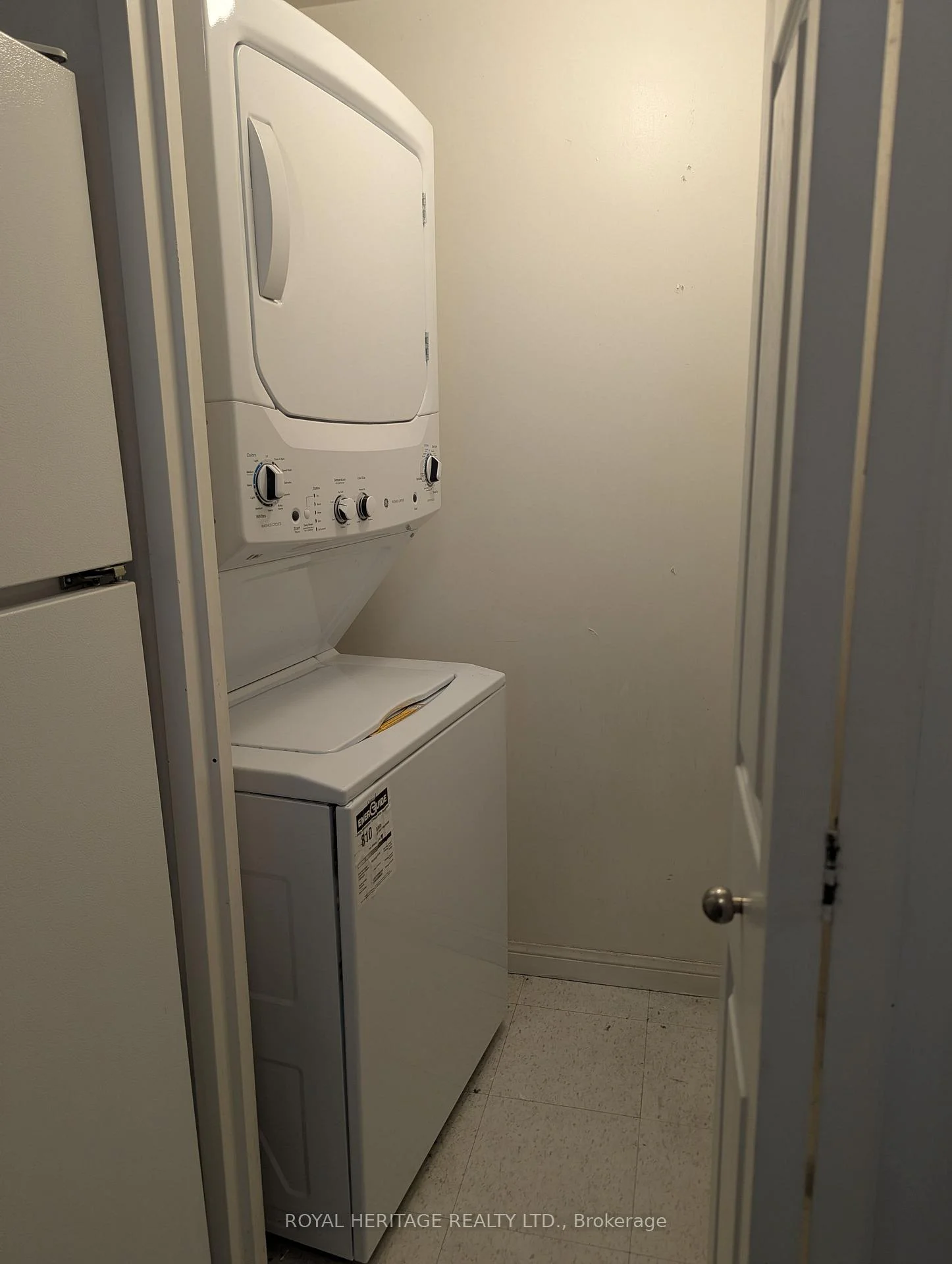 Photo 14 of Unit 2110, 18 Lee Centre Drive, Scarborough, Woburn — HOMEH