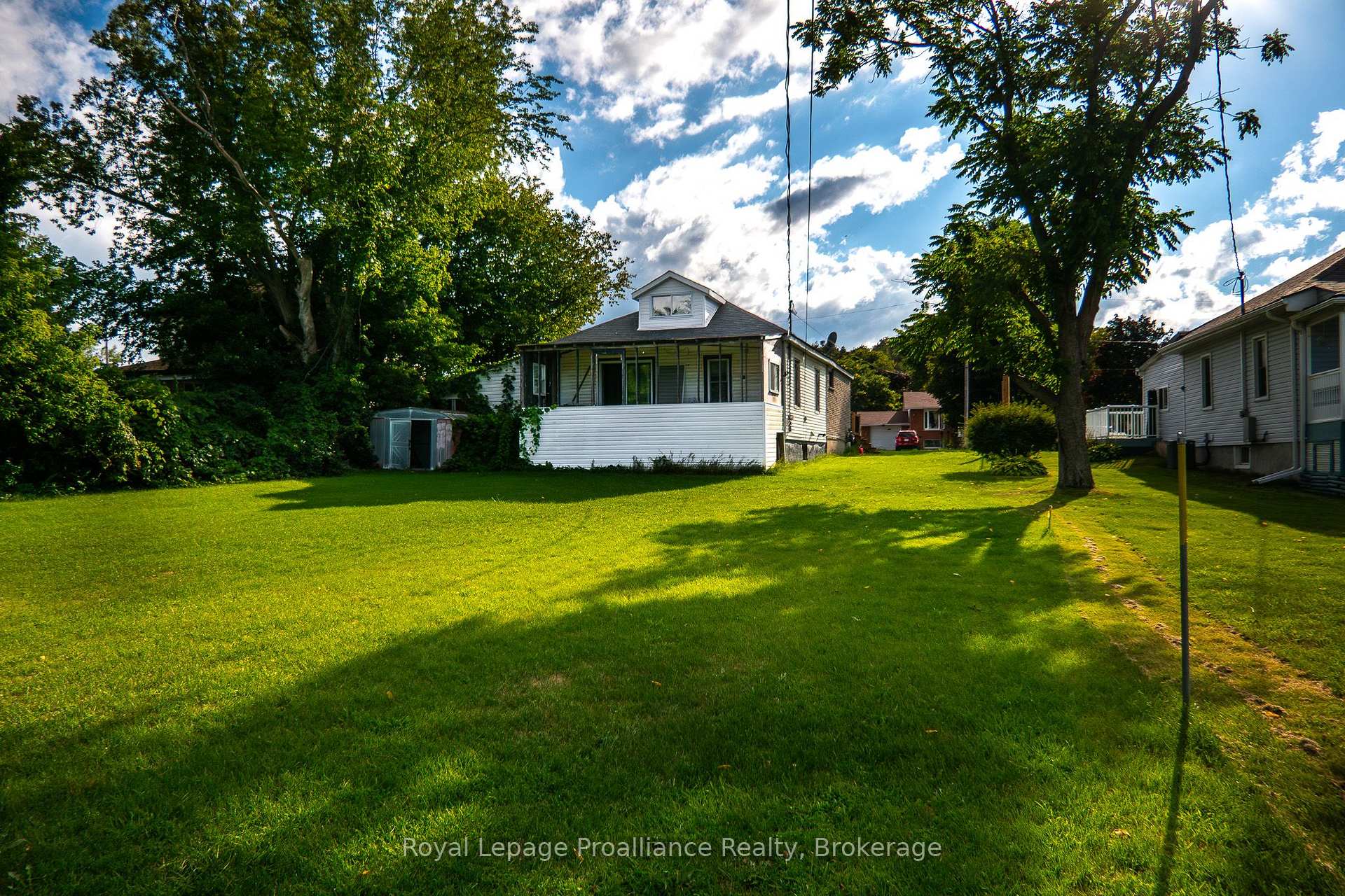 Photo 31 of 10 Wooler Road, Quinte West, Trenton Ward — HOMEH